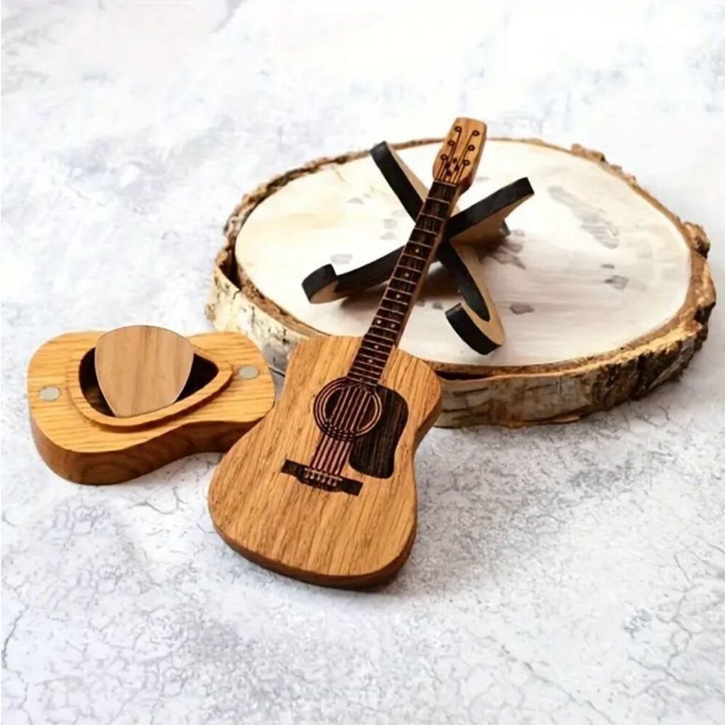 Other New Wooden Guitar Pick Holder Box With Stand 5PCS Picks Size ONE SIZE - 1 Thumbnail
