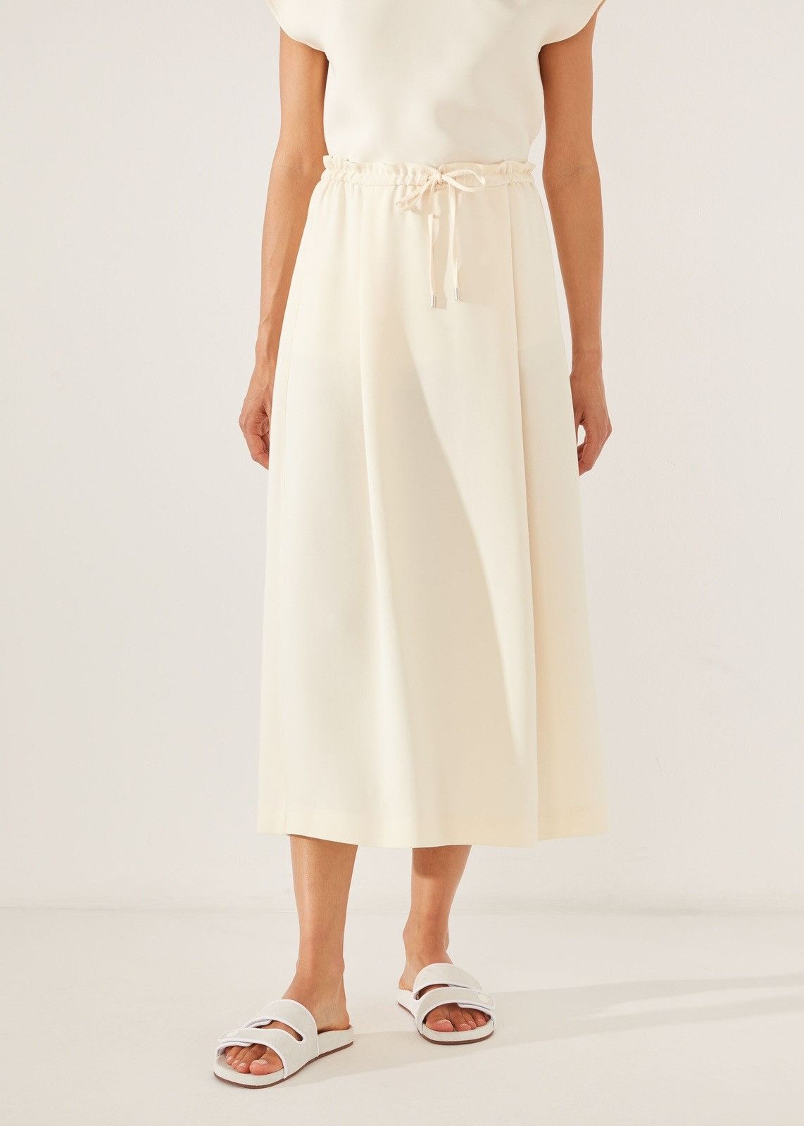 Loro Piana o1srvl11e0824 Lina Silk Midi Skirt in White Size 28" / US 6 / IT 42 - 2 Thumbnail