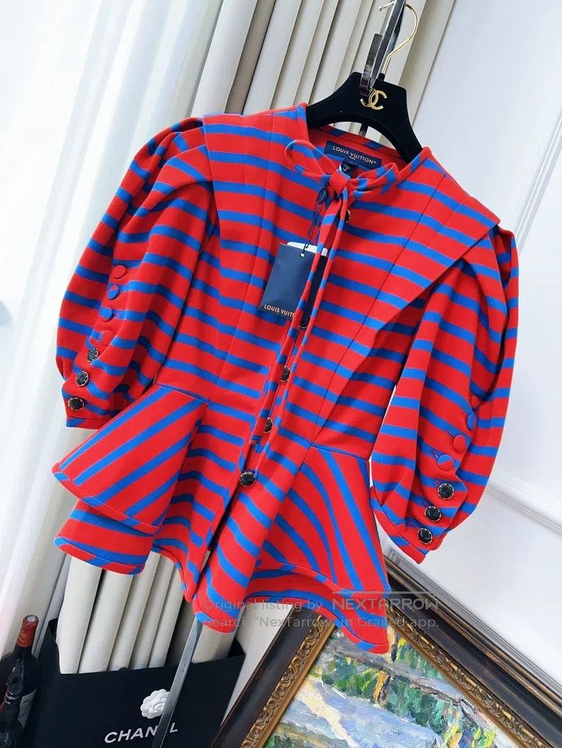 Louis Vuitton Louis Vuitton Red and blue striped 3-D bubble sleeve ruffl Size XS / US 0-2 / IT 36-38 - 1 Thumbnail