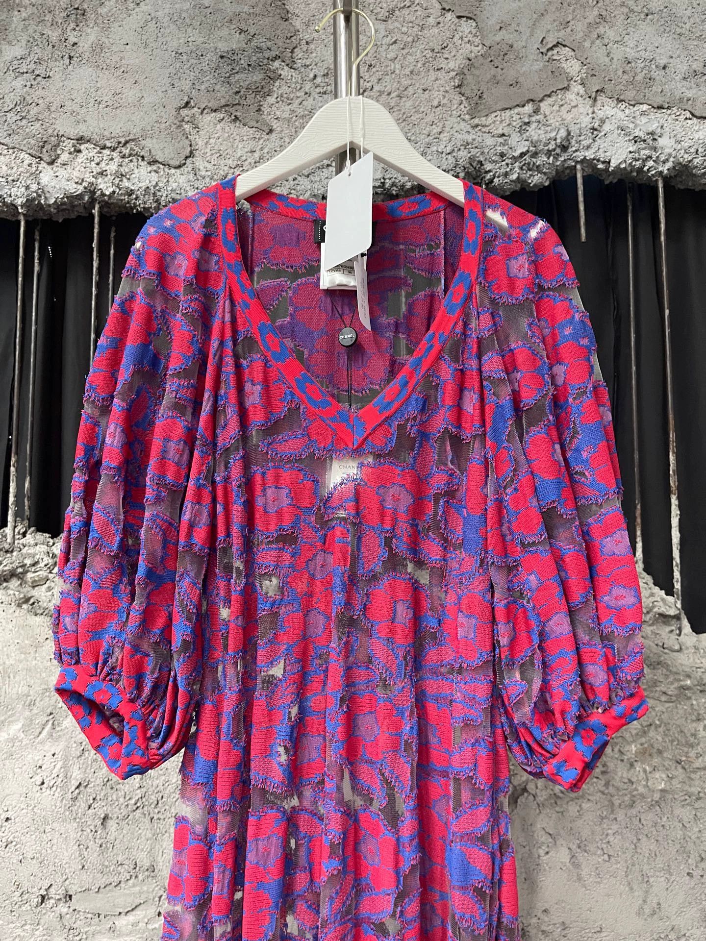 Chanel Chanel Women's Unworn 34 Dress Size XS / US 0-2 / IT 36-38 - 3 Thumbnail