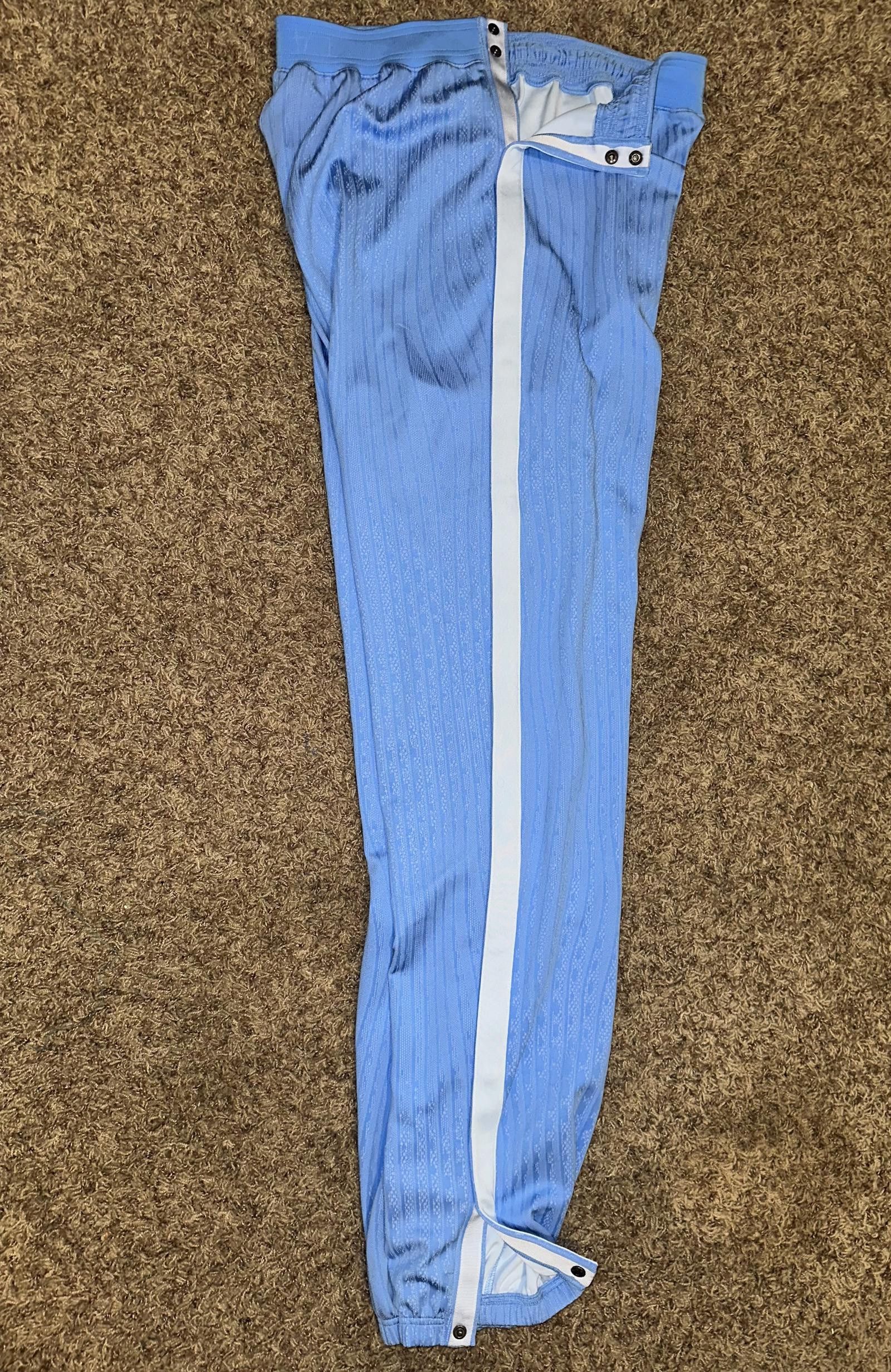 Nike Rare Air Jordan Men’s UNC Practice Training PE Tear Away Pants Sample Size LTTTT Size US 34 / EU 50 - 3 Thumbnail