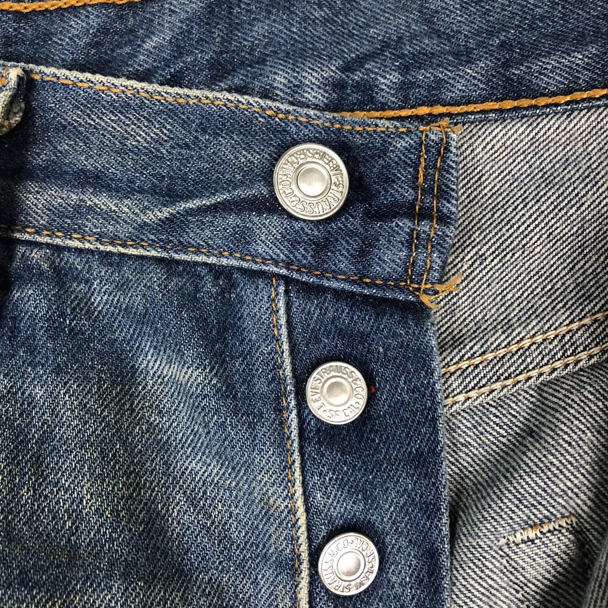 Levi's 🔥VINTAGE LEVI’S 501 DENIM JEANS MADE IN USA RUSTY DESIGN Size US 32 / EU 48 - 15 Thumbnail