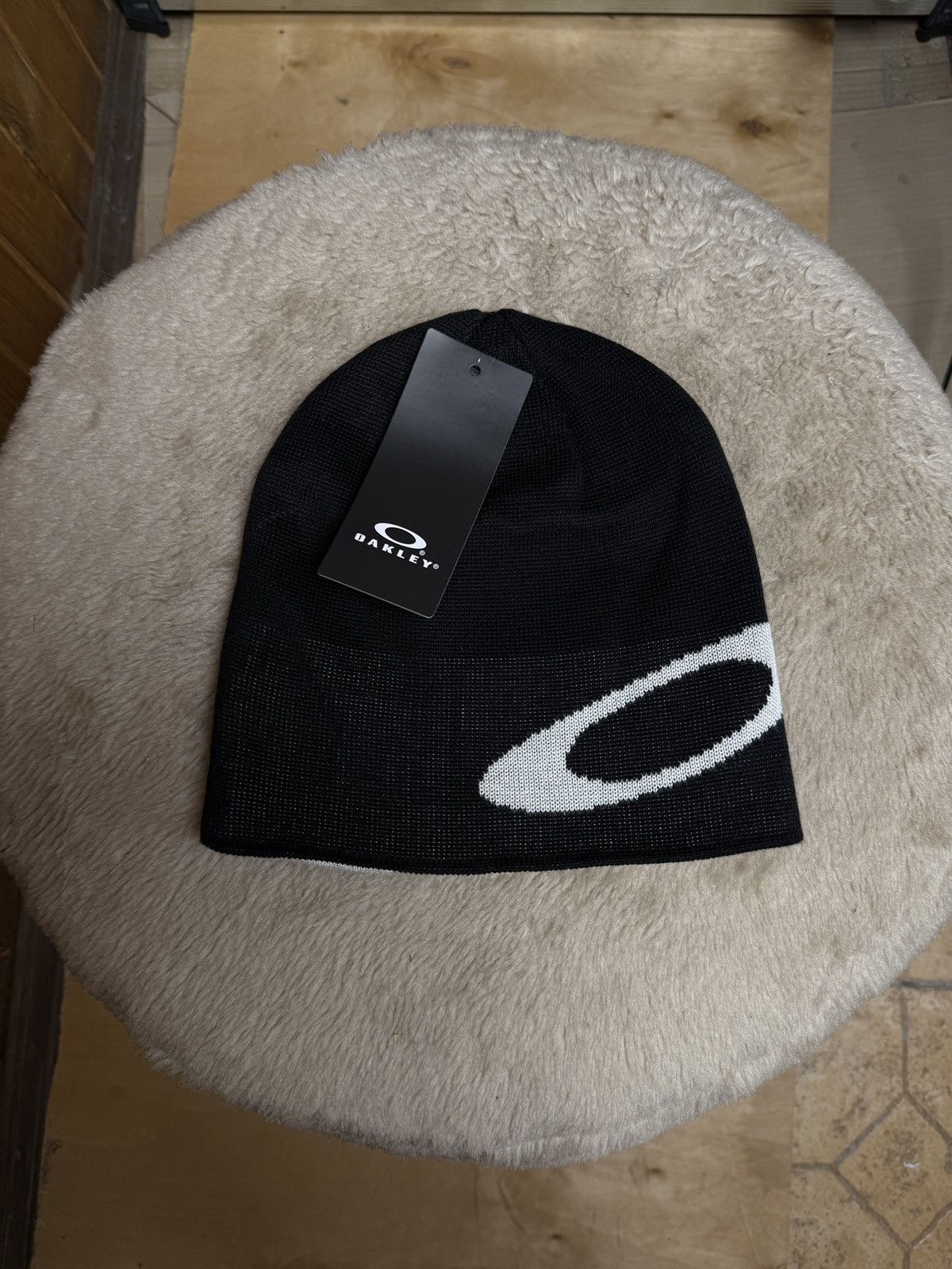 Oakley ビーニー リバーシブルy2k ヴィンテージ スカル 00s y2k