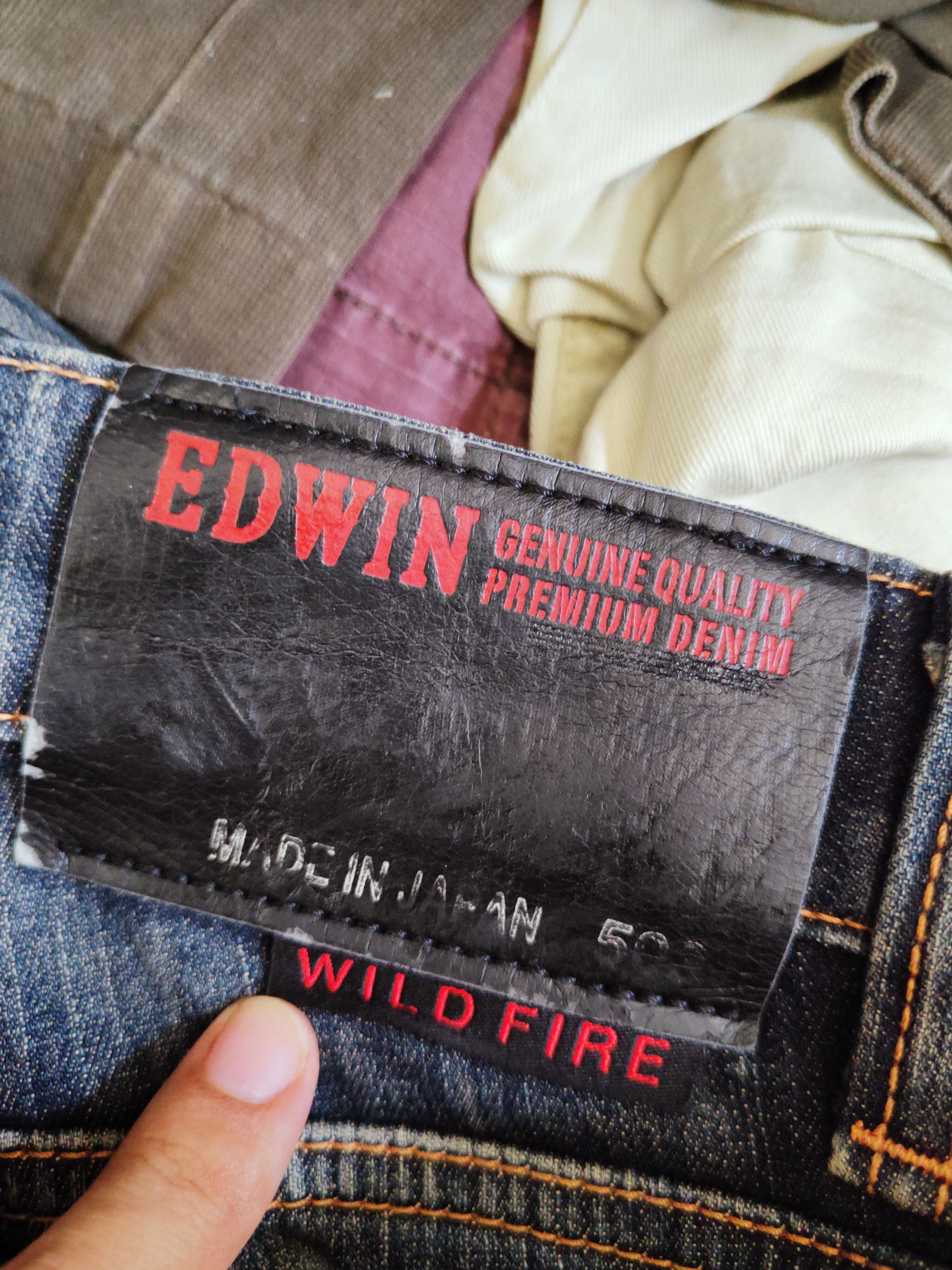 Edwin Edwin Dark Blue Distressed Ripped Jeans #W534 Size US 32 / EU 48 - 17 Thumbnail