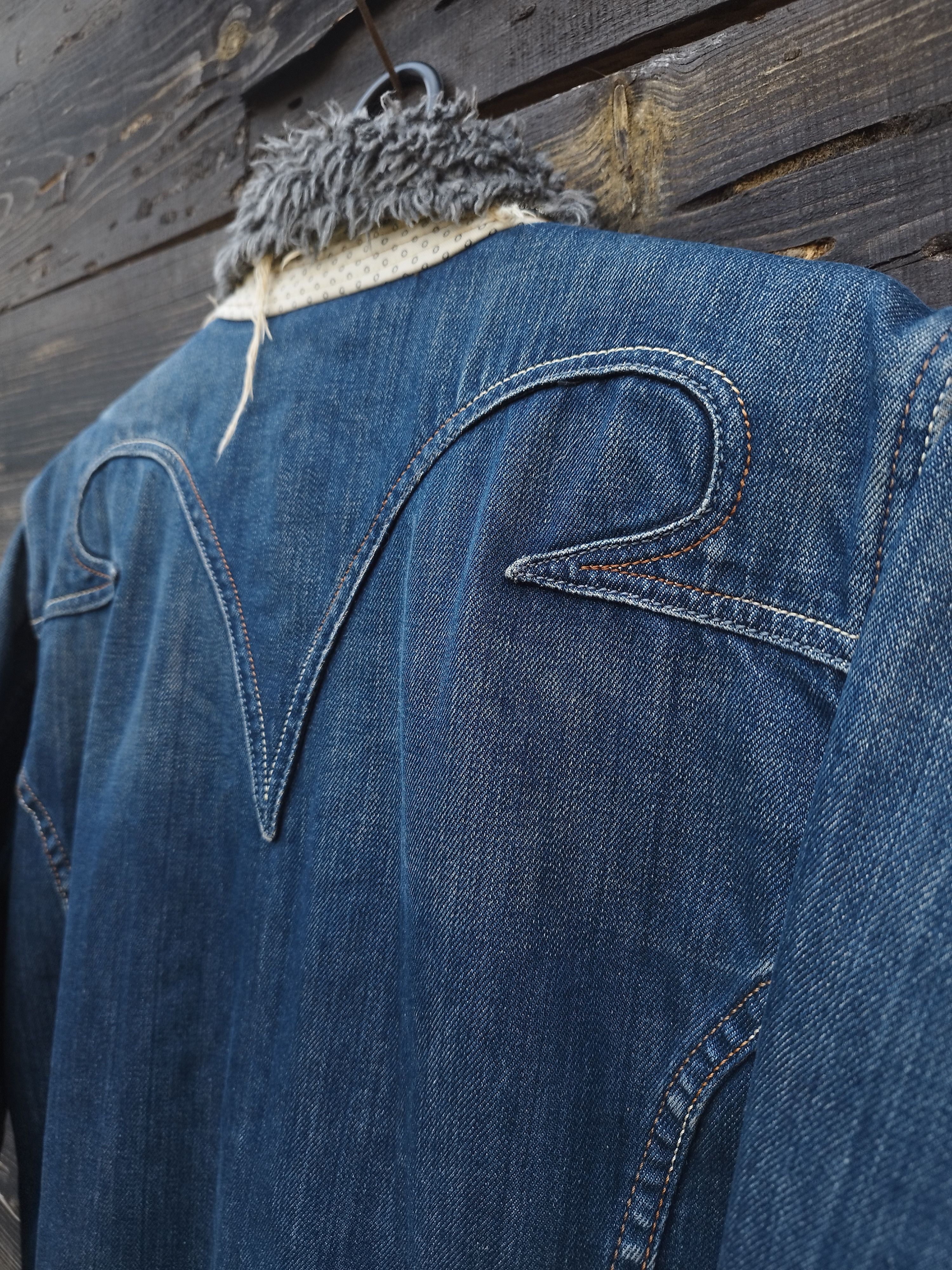 Diesel Vintage Diesel Denim Sherpa Lined Trucker Jacket Blue Men's Size US M / EU 48-50 / 2 - 12 Thumbnail