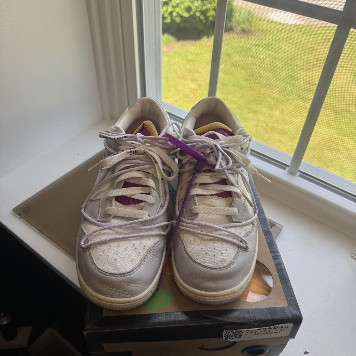Off-White Nike Dunk Low Off-White Lot 3 Size US 11 / EU 44 - 2 Thumbnail