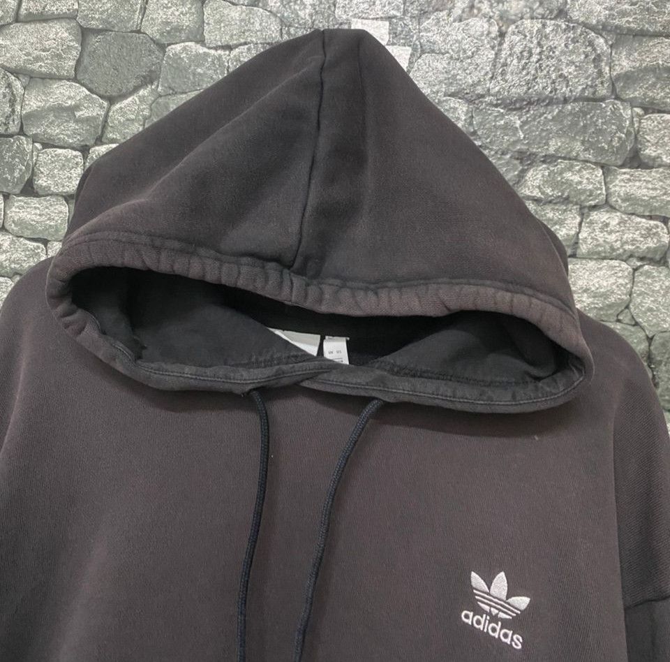 Adidas Vintage Adidas Unisex Hoodies Size US L / EU 52-54 / 3 - 5 Thumbnail