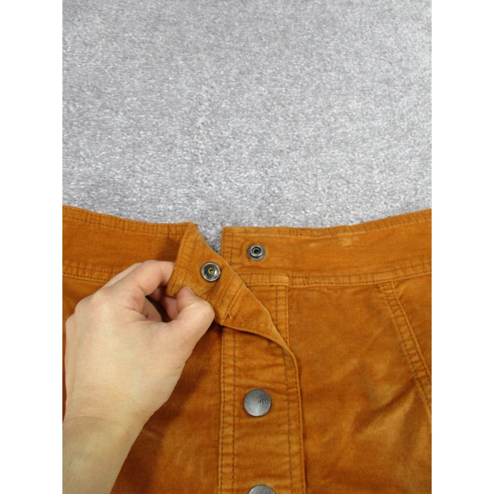 Madewell Madewell Skirt Womens 00 Golden Pecan Velveteen A-Line Mini Button Front Yellow Cotton Blend Regular Lined Short Accessory: Button Size 24" / US 00 / IT 34 - 2 Thumbnail