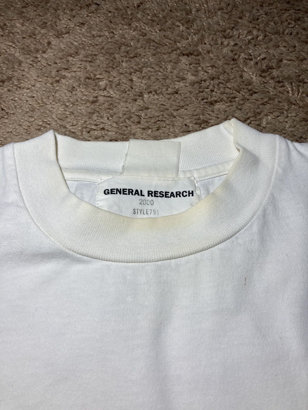 General Research 2000 General Research Logo Strength Weakness Graphic 90s GR Size US M / EU 48-50 / 2 - 4 Thumbnail