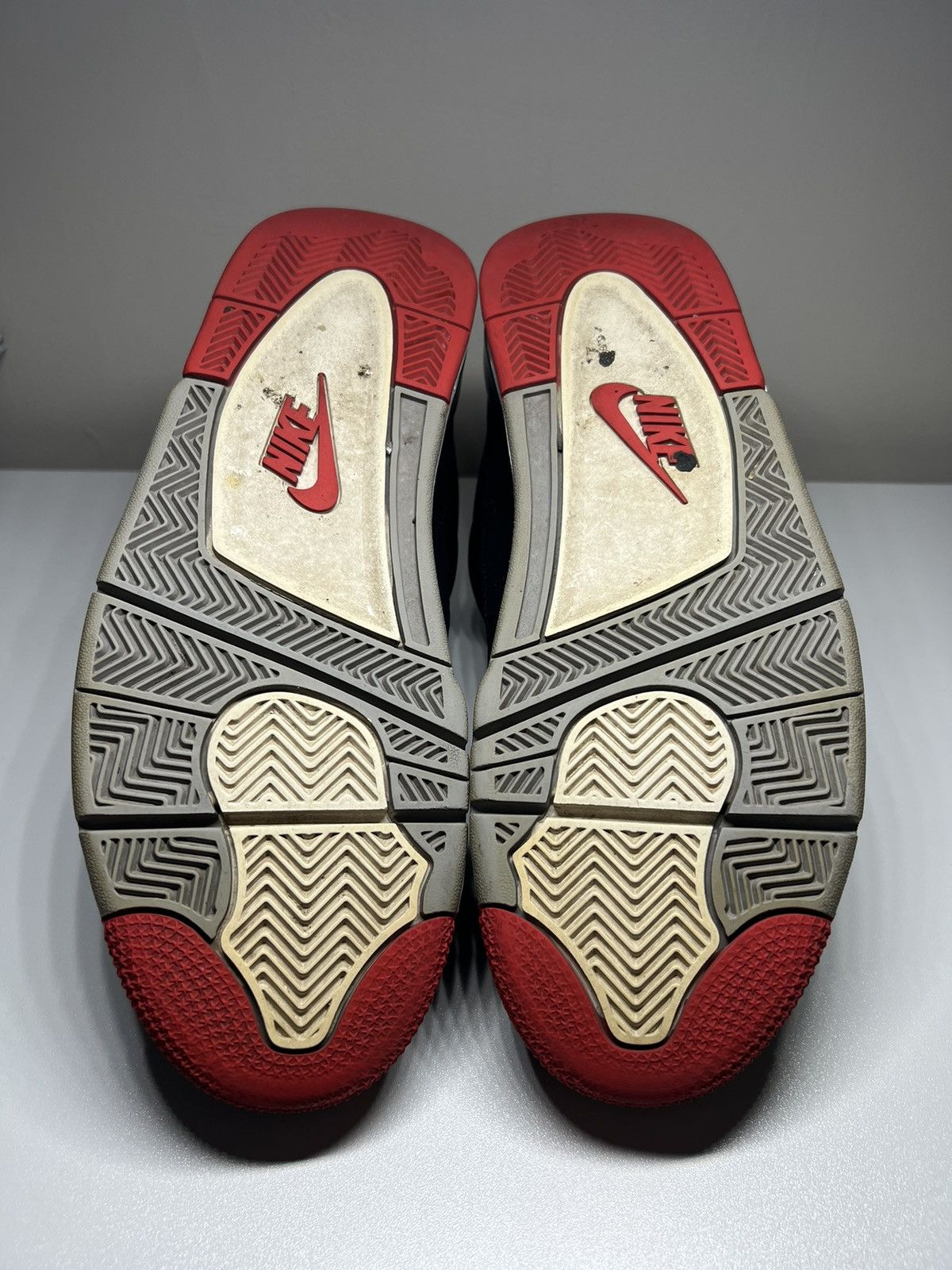 Jordan Brand × Nike Jordan 4 Retro “Bred” Size US 10 / EU 43 - 7 Thumbnail