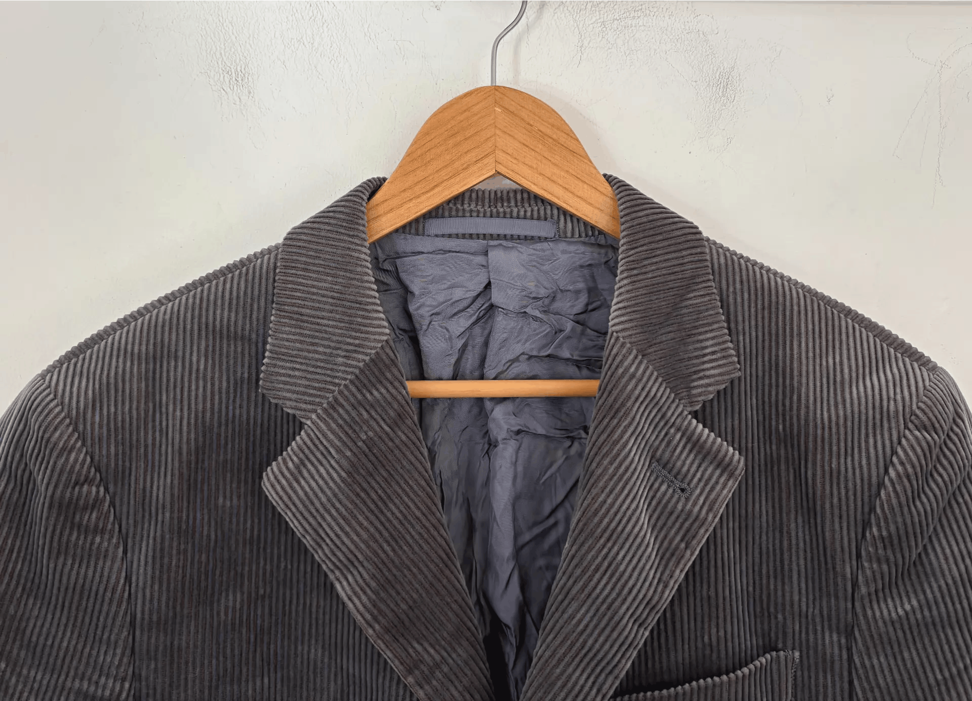 Armani Armani Collezioni Men's Corduroy Blazer Ｑ21 Size 48R - 2 Thumbnail