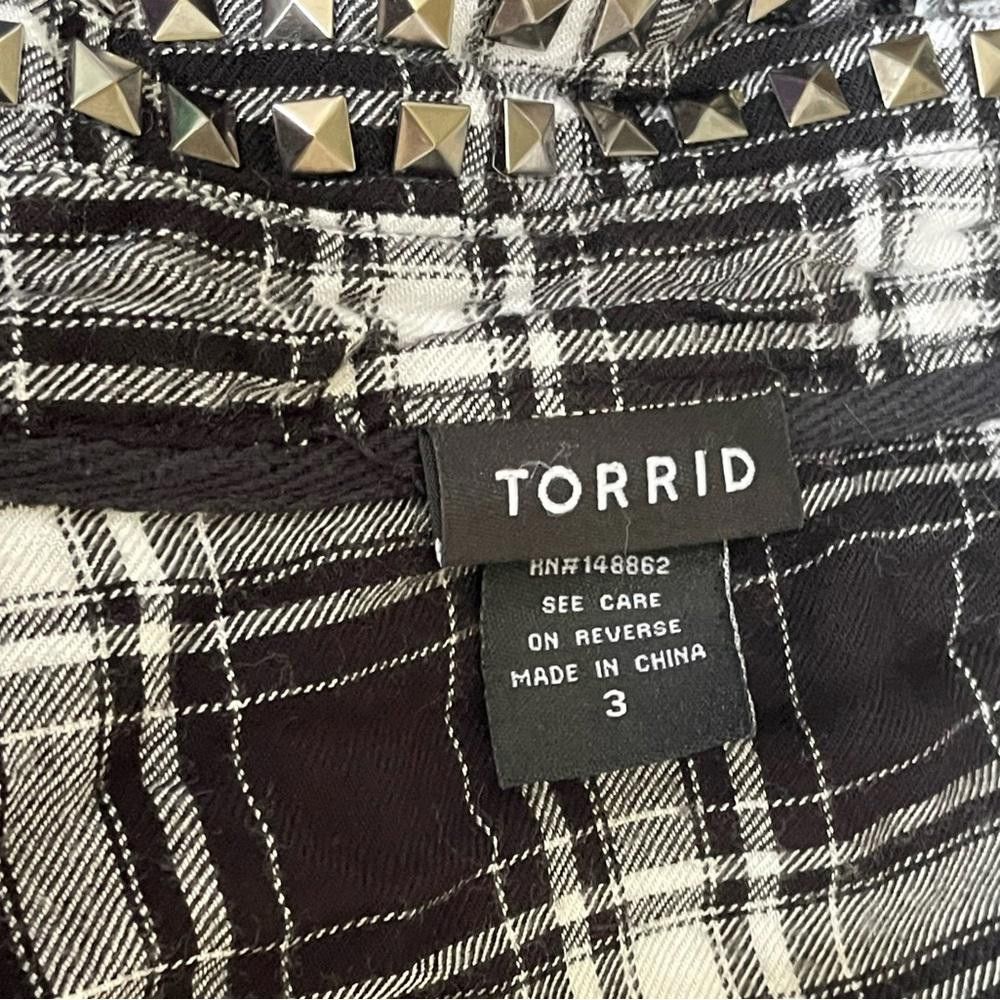 Designer Torrid Studded Collar Checker Plaid Button Up Size 3XL / US 20-22 - 2 Thumbnail