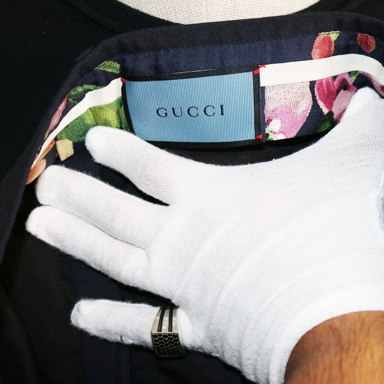 Gucci Gucci L'Aveugle Par Amour Black Mohair-Wool Suit Set Size 48R - 8 Thumbnail