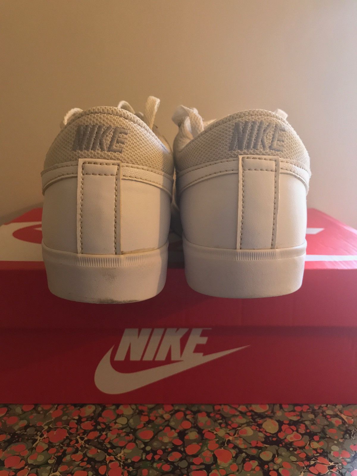 Nike Nike Match Supreme Leather White Size 7.5 Size US 7.5 / EU 40-41 - 4 Thumbnail