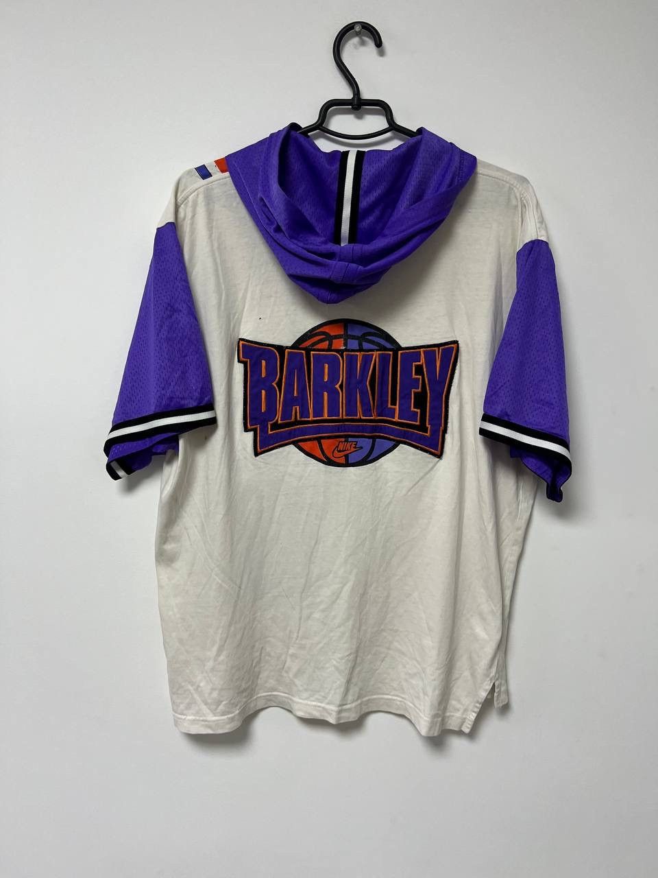 Nike Vintage 90s Phoenix Suns Charles Barkley T shirt Nba Nike L Size US L / EU 52-54 / 3 - 13 Thumbnail