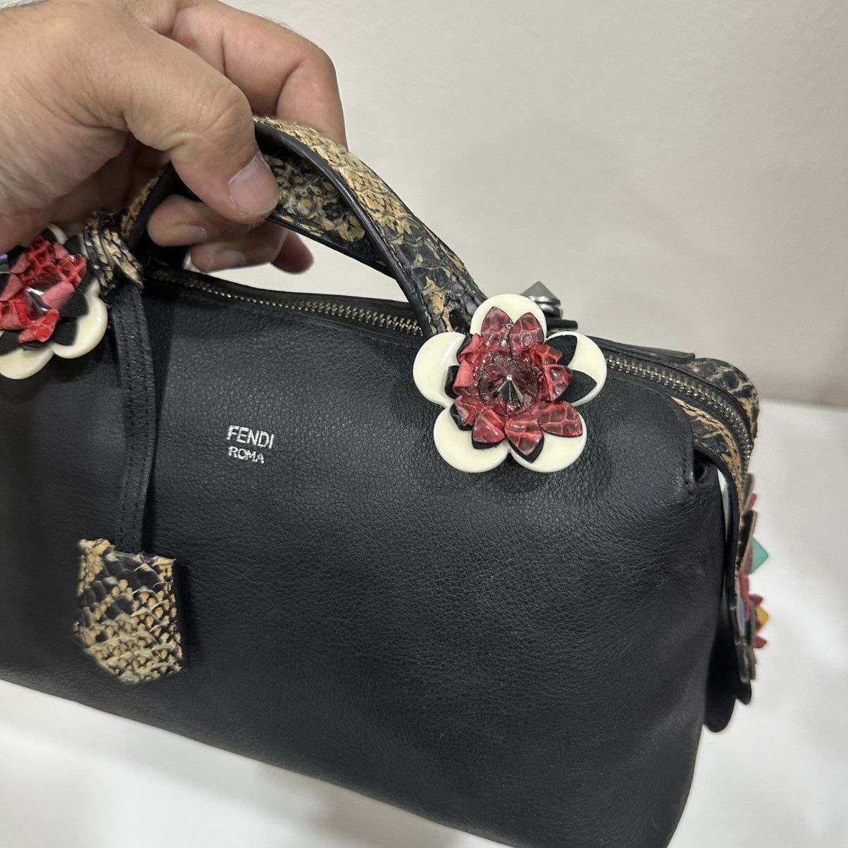 Fendi FENDI ROMA BLACK LEATHER AND PHYTON SMALL BY THE WAY SATCHEL Size ONE SIZE - 8 Thumbnail