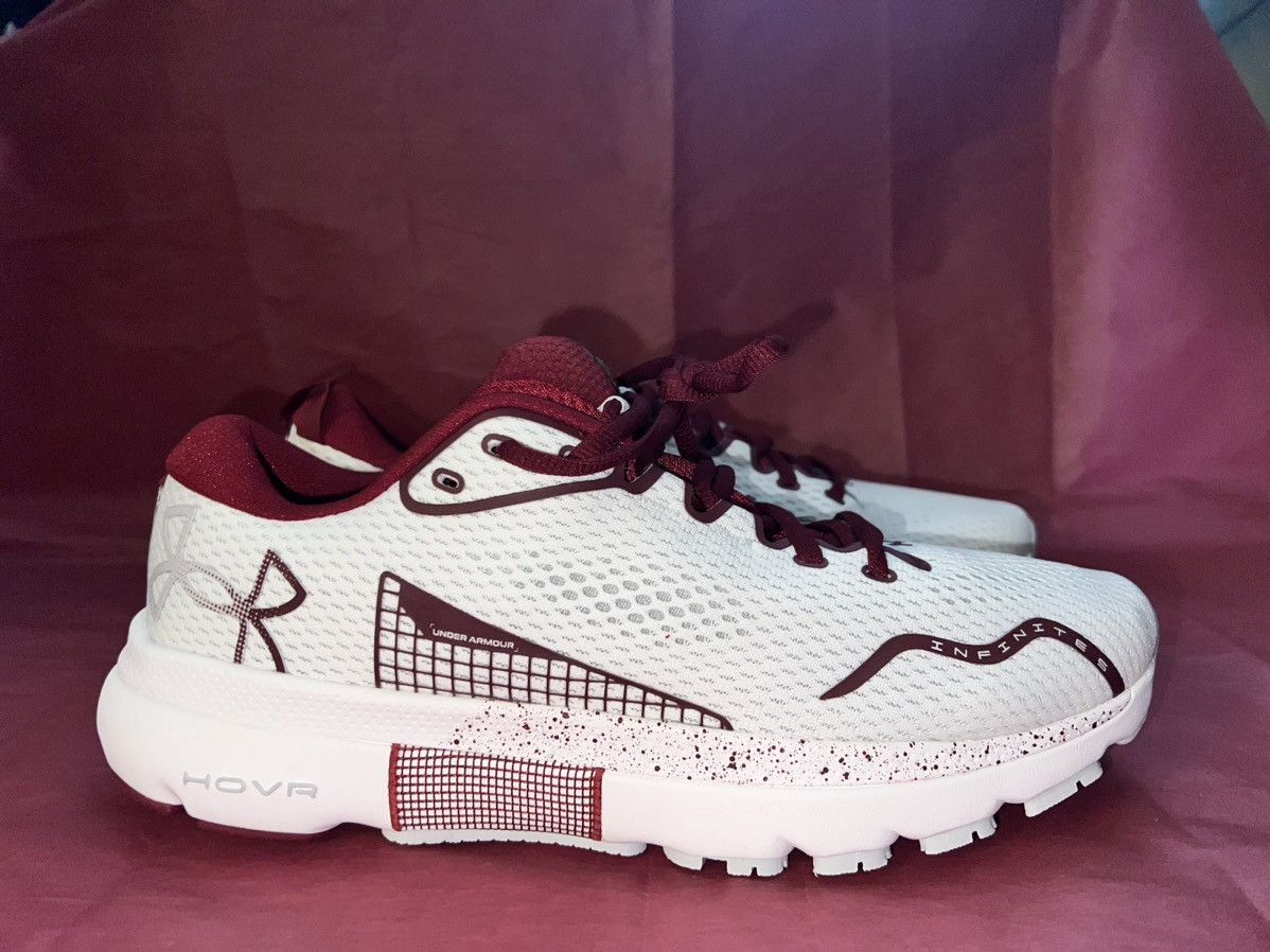 NCAA × Under Armour Under Armour Gamecocks Infinite 5 Size US 10.5 / EU 43-44 - 15 Thumbnail