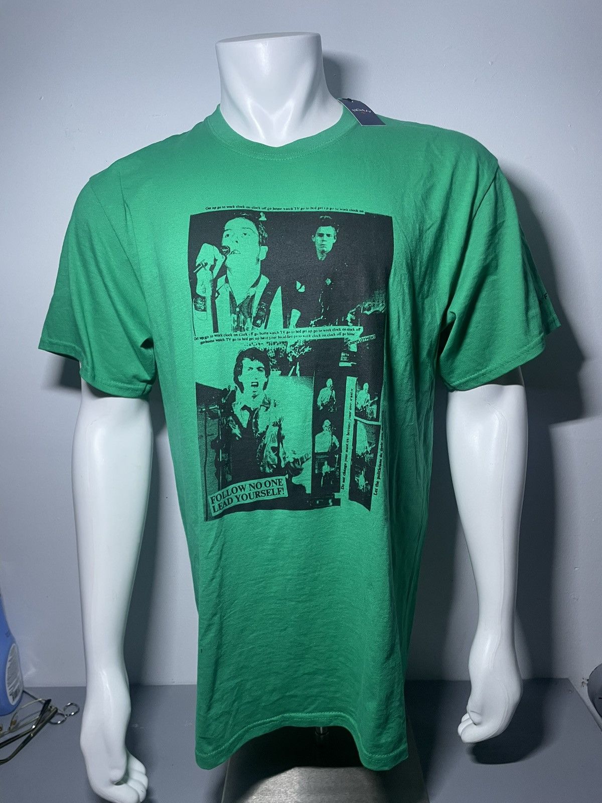 Noah Noah x Sniffin glue zine shirt Size US L / EU 52-54 / 3 - 1 Thumbnail