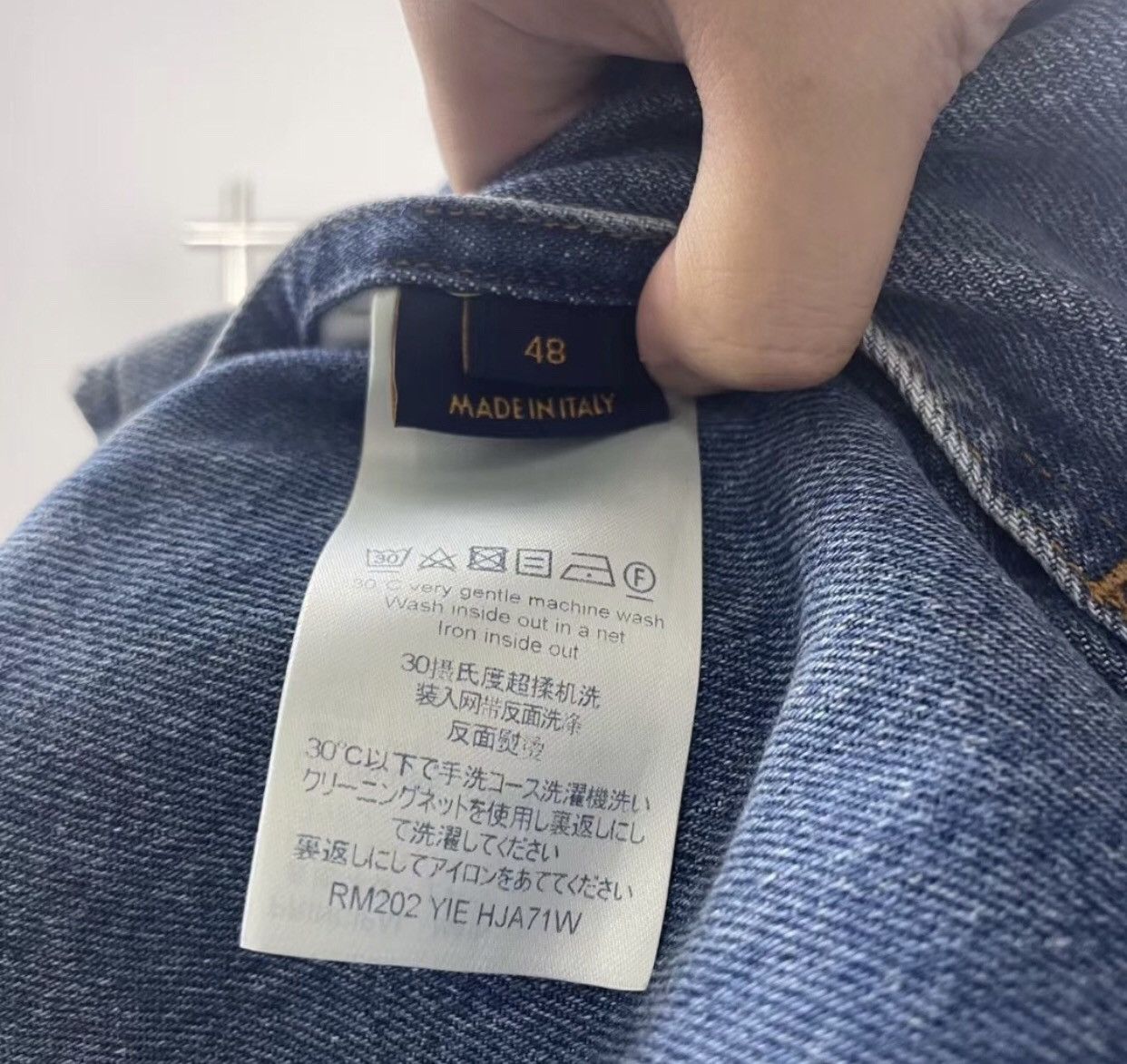 Louis Vuitton Louis Vuitton LV Asian Limited Gradient Vintage Denim Jacket Size US M / EU 48-50 / 2 - 4 Thumbnail