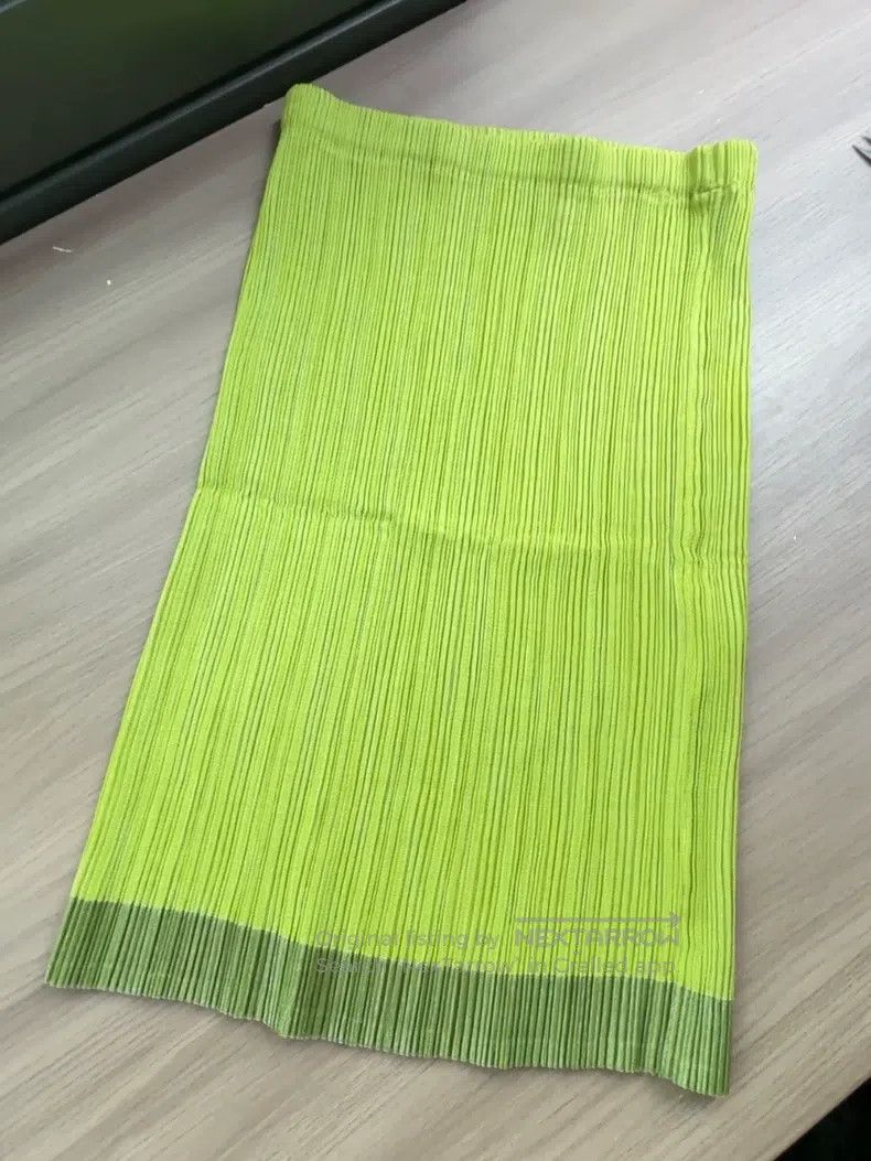 Issey Miyake Issey Miyake size:M Main Line Ruched Midi Skirt Size 23" - 2 Thumbnail