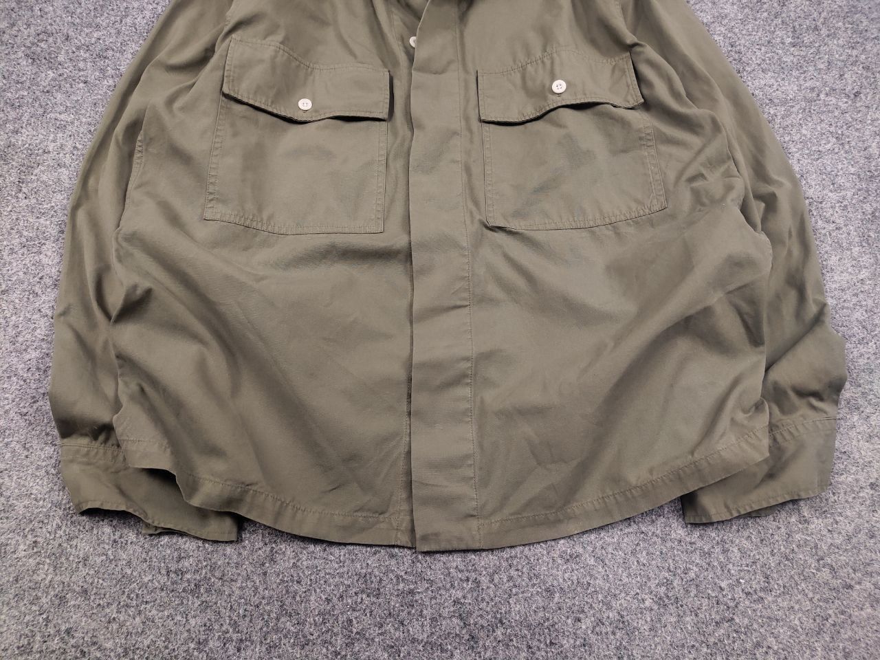Japanese Brand Form & Thread Mens Overshirt Light Pocket Bottom Jacket Size US L / EU 52-54 / 3 - 9 Thumbnail
