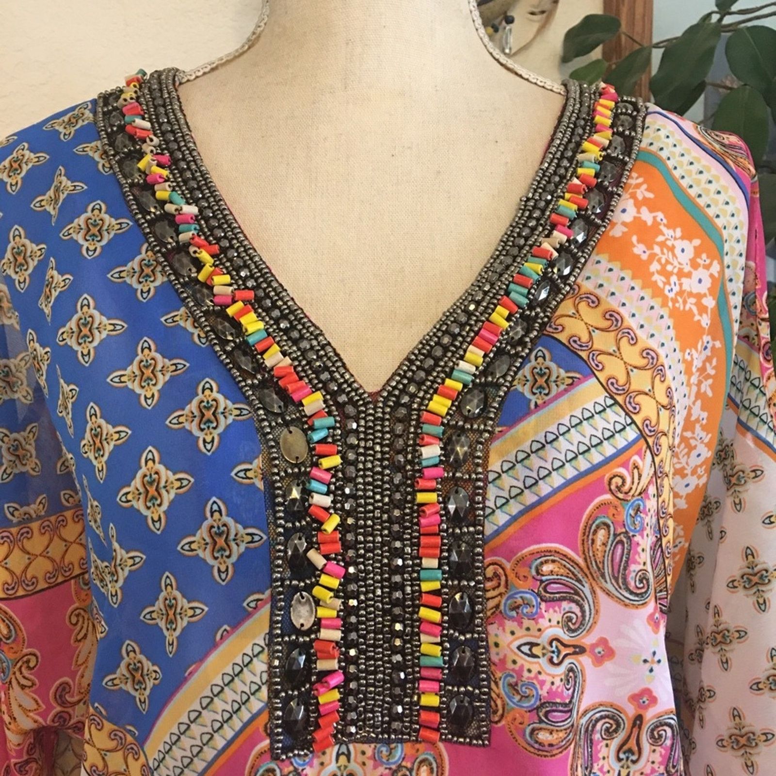 Other Melissa Paige cold shoulder sleeve beaded top Size L / US 10 / IT 46 - 2 Thumbnail