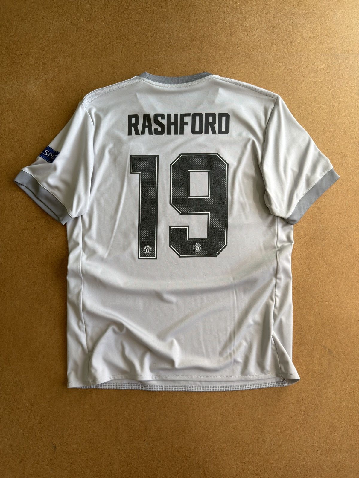 Adidas Marcus Rashford #19 FC Manchester United 17/18 Soccer Jersey Size US L / EU 52-54 / 3 - 2 Thumbnail