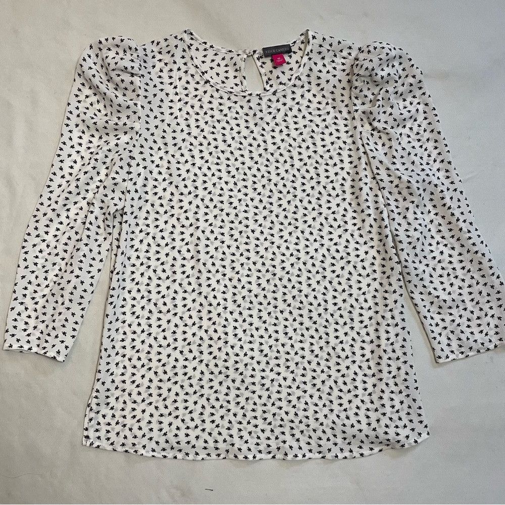 Vince Camuto NWT New Vince Camuto Puff Sleeve Ivory Black Floral Top Blo Size XS / US 0-2 / IT 36-38 - 7 Thumbnail