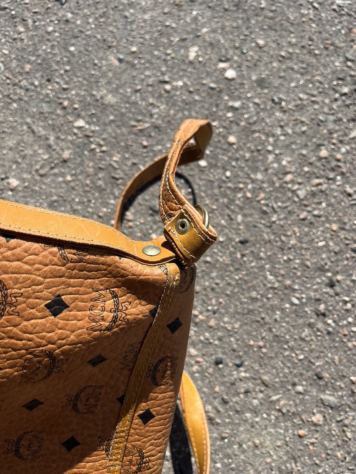 MCM Vintage MCM Monogram Bag Luxury Designer Size ONE SIZE - 17 Thumbnail