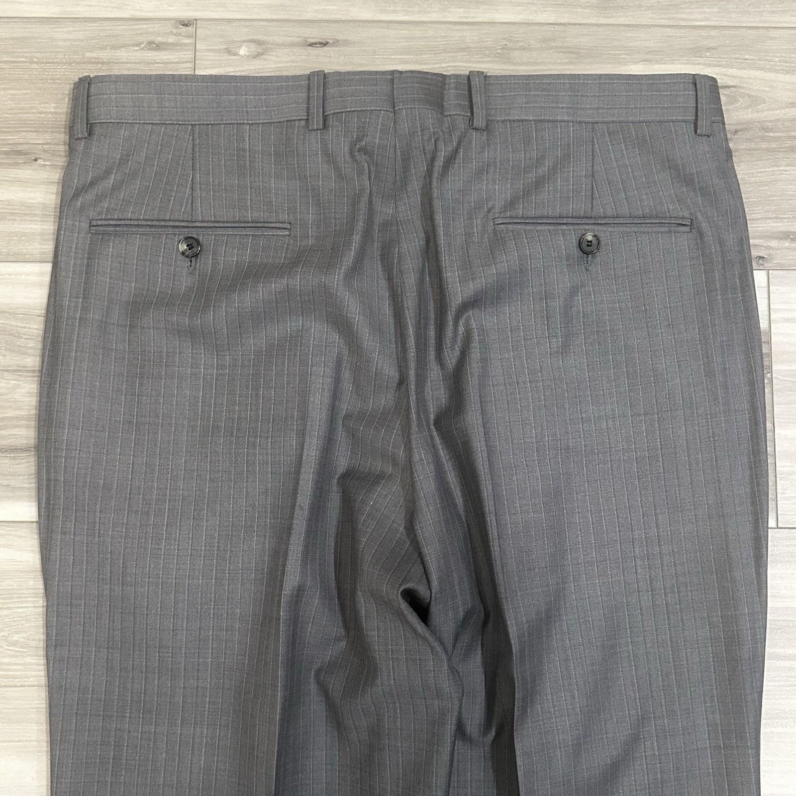 Hickey Freeman Hickey Freeman Mens 2 Piece Suit 42R Solid Grey Pleated Size 42R - 15 Thumbnail