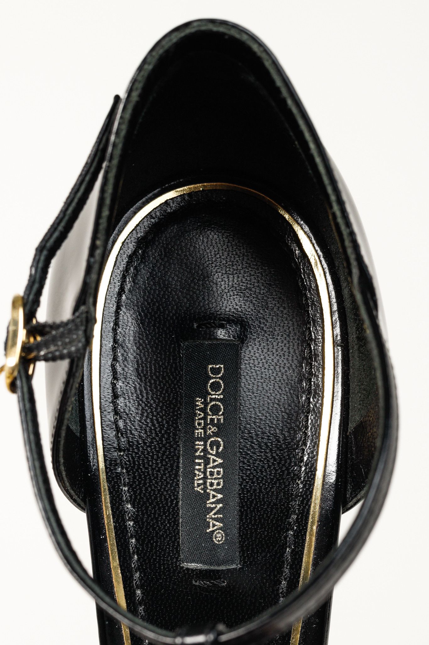 Dolce & Gabbana Dolce & Gabbana Black Patent Leather T-Strap Heels Size US 7.5 / IT 37.5 - 10 Thumbnail