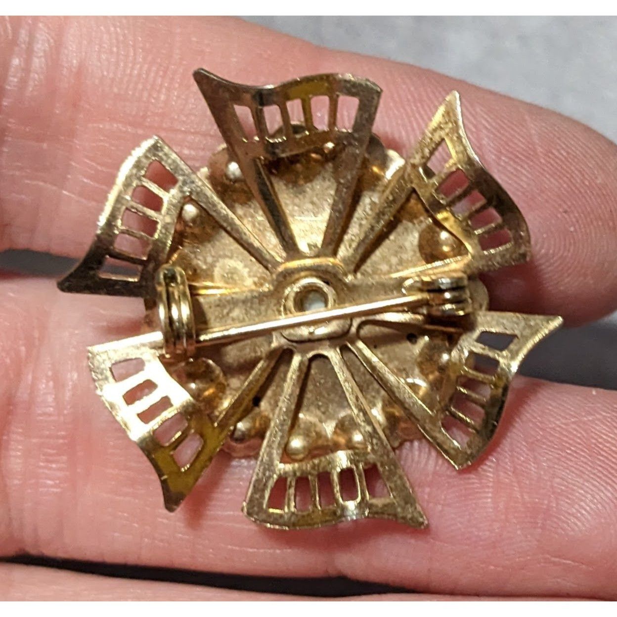 Other Vintage Blue And Gold Rhinestone Floral Brooch Size ONE SIZE - 6 Thumbnail