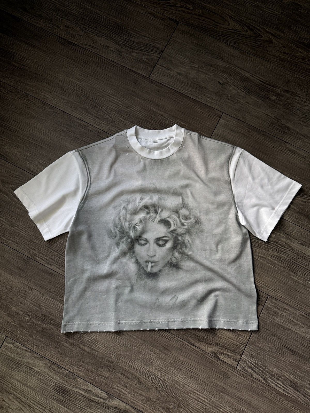 Other Desire Garments “Madonna Tee” Size US L / EU 52-54 / 3 - 1 Thumbnail