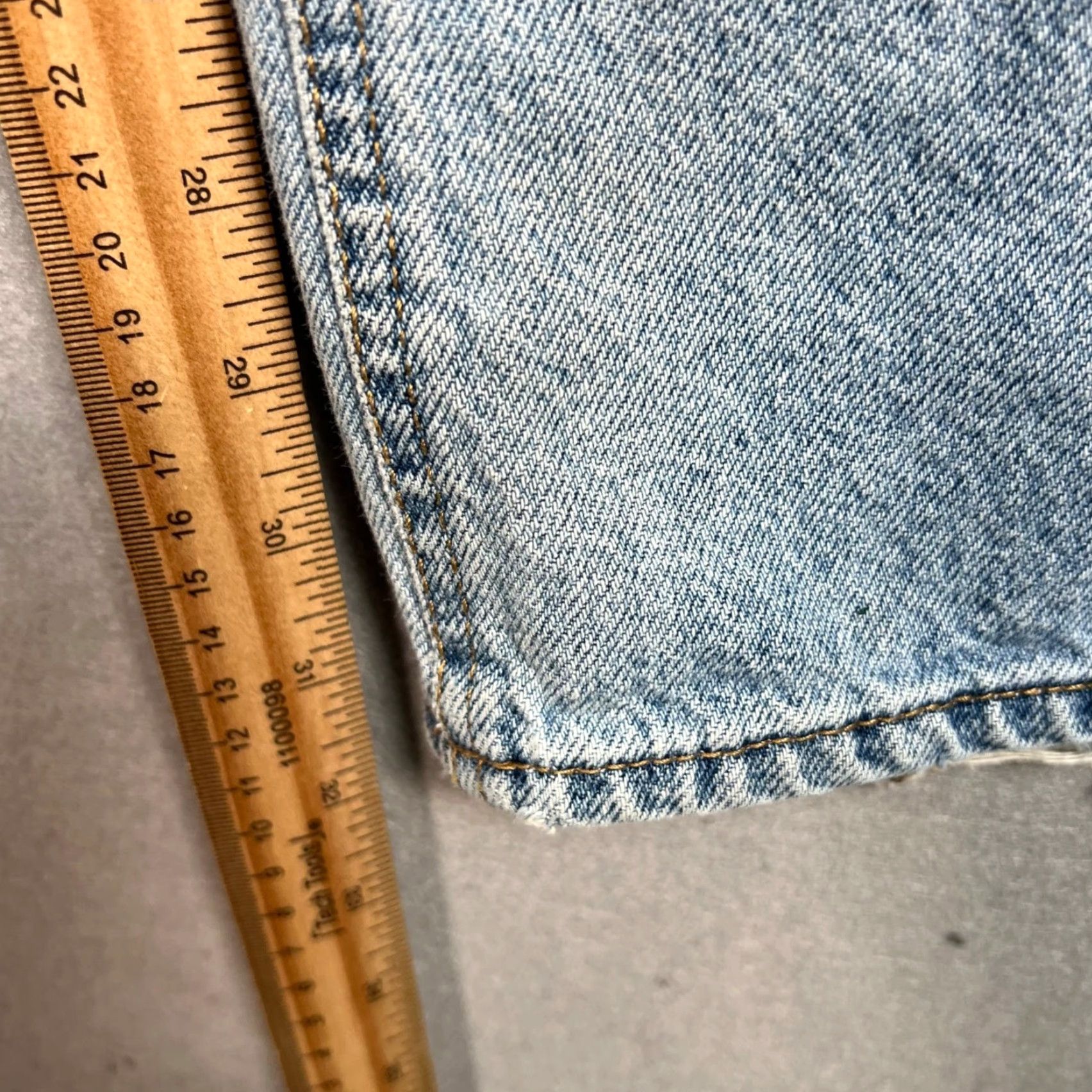 Pacsun Pacsun Womens Jeans 24 Two-Tone Light & Medium Wash Denim High-Waisted Wide-Leg Jeans Size 42" / US 20 - 7 Thumbnail
