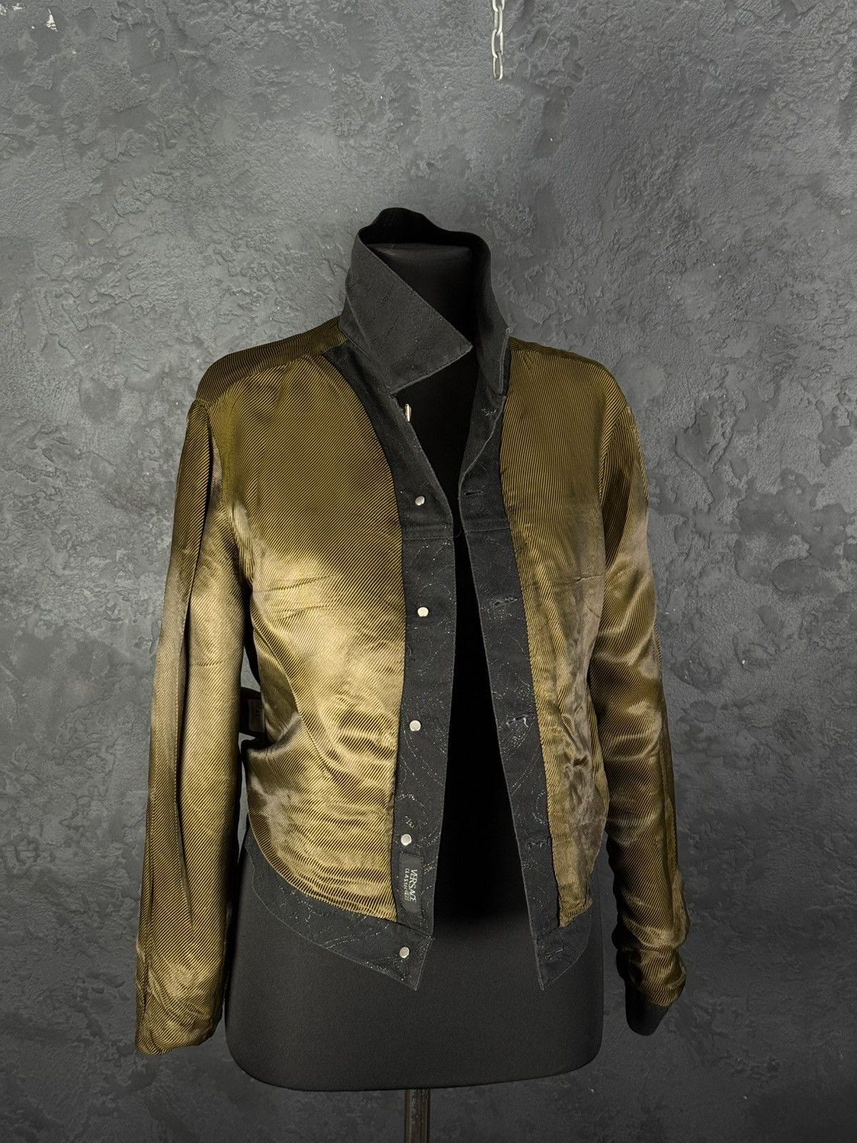 Vintage Versace Classic V2 Vintage 90s Women’s Black Jacket Size 46 Size L / US 10 / IT 46 - 14 Thumbnail