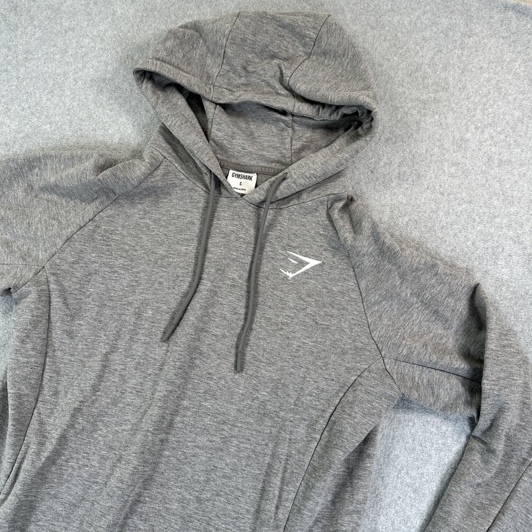 Gymshark Gymshark Hoodie Womens Small Gray Lightweight Pullover Raglan Pockets Stretch Size S / US 4 / IT 40 - 2 Thumbnail
