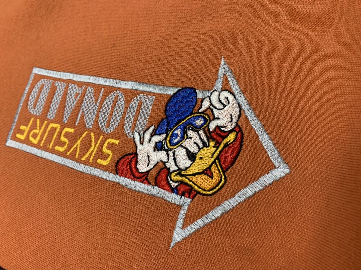 Disney Y2K vintage Donald duck Embroidered rare crew neck sweater Size US L / EU 52-54 / 3 - 4 Thumbnail