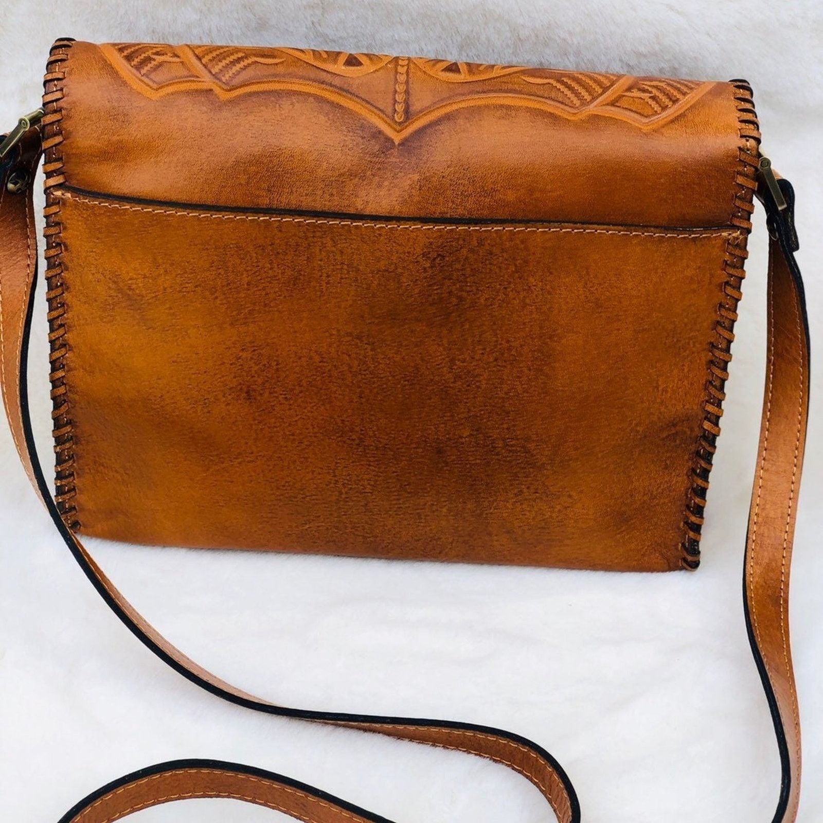 Patricia Nash Patricia Nash Leather Sarola Crossbody Size ONE SIZE - 2 Thumbnail