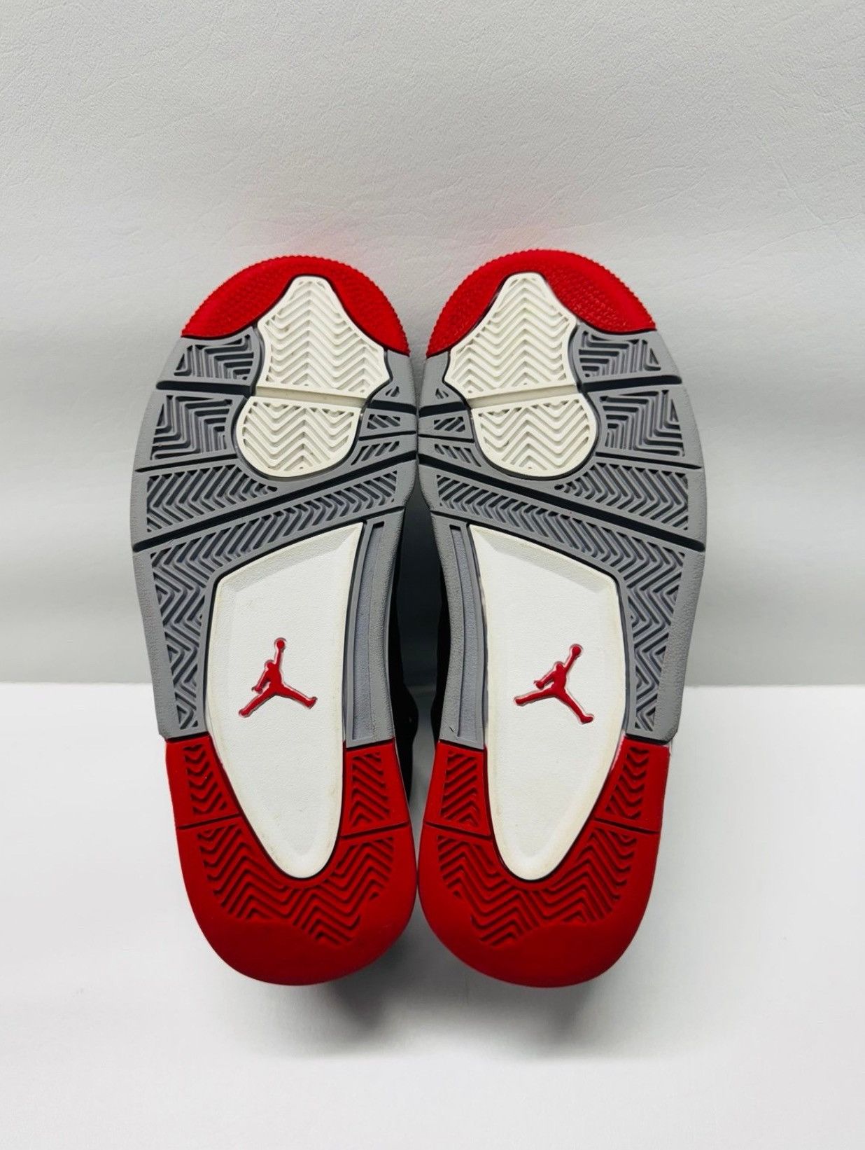 Jordan Brand Air Jordan 4 Retro Reimagined Bread Black Red Size US 5.5 / EU 38 - 6 Thumbnail