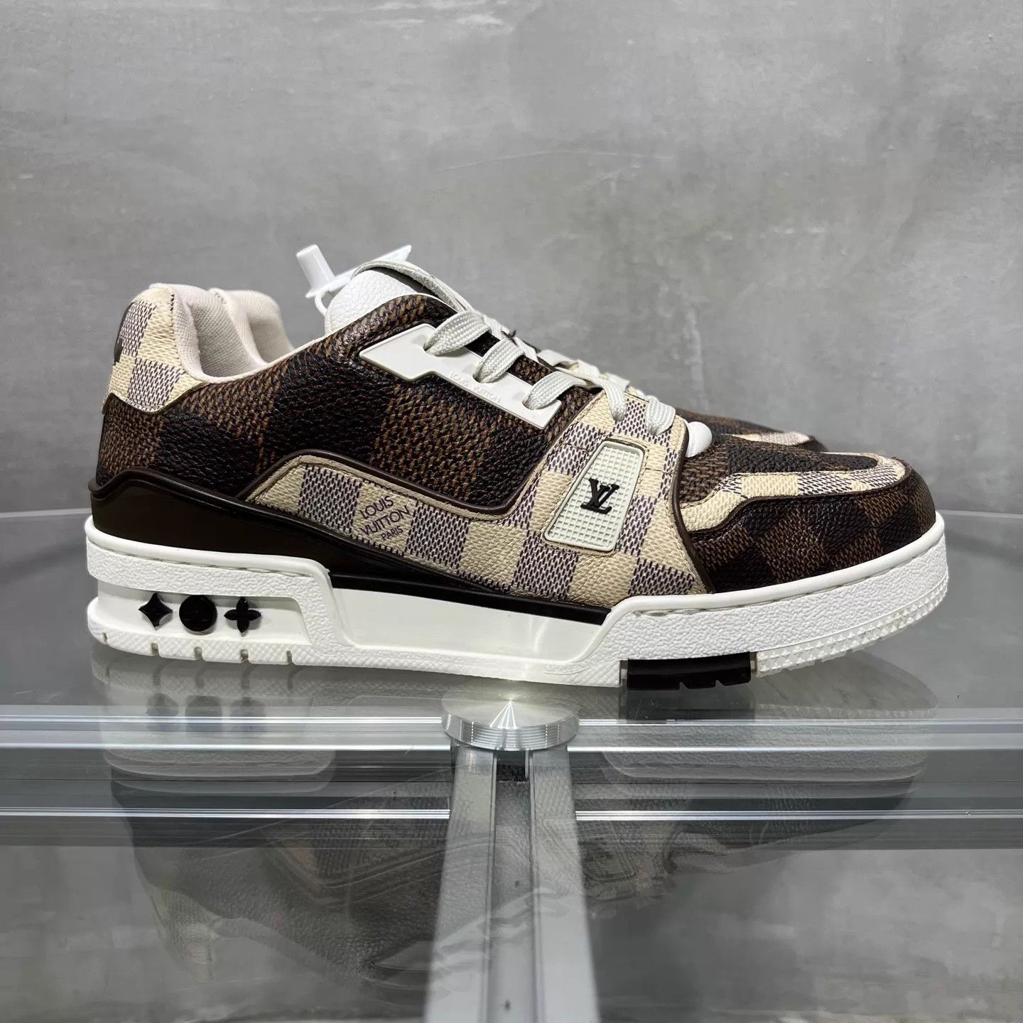 Louis Vuitton LV Trainer White Brown Damier UK5.5 YH25357 Size US 6.5 / EU 39-40 - 4 Thumbnail