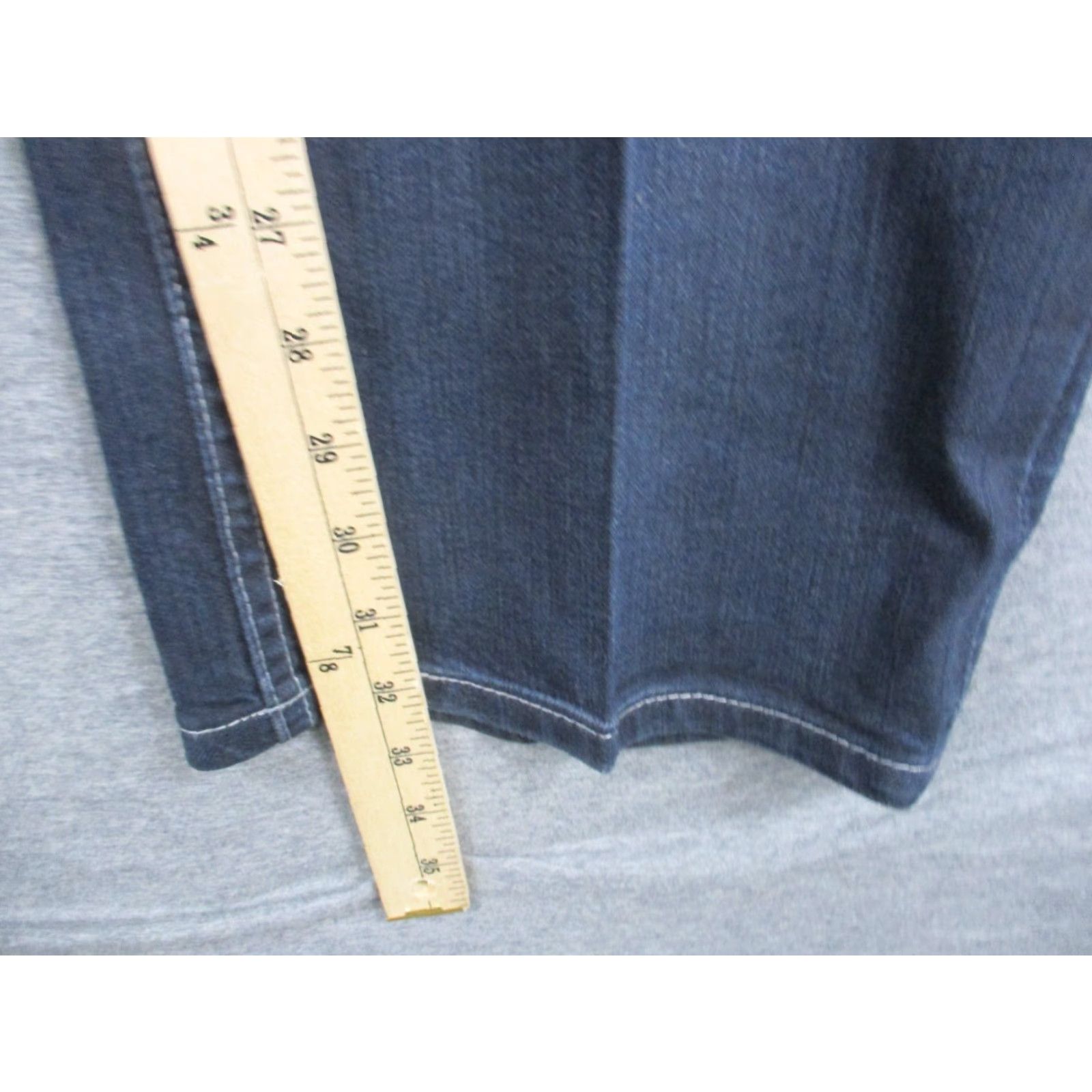 Levi's Levi's 559 Jeans Relaxed Straight Leg 34x32 Distressed Whiskered Blue Jeans - 34 Regular Mens Size US 34 / EU 50 - 4 Thumbnail