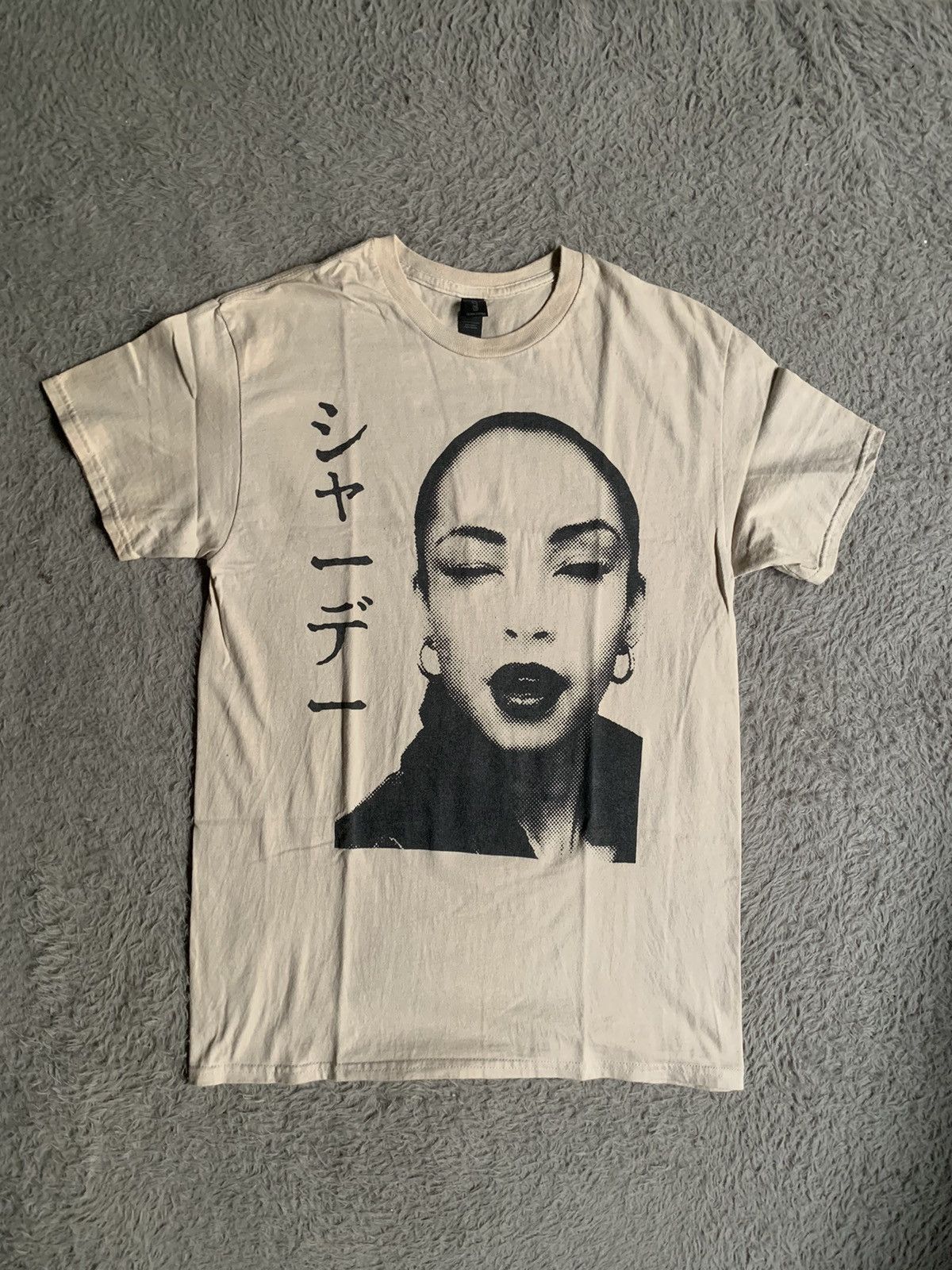 Band Tees Sade Japanese Font Tee Rap Erd Geunge Size US L / EU 52-54 / 3 - 1 Thumbnail