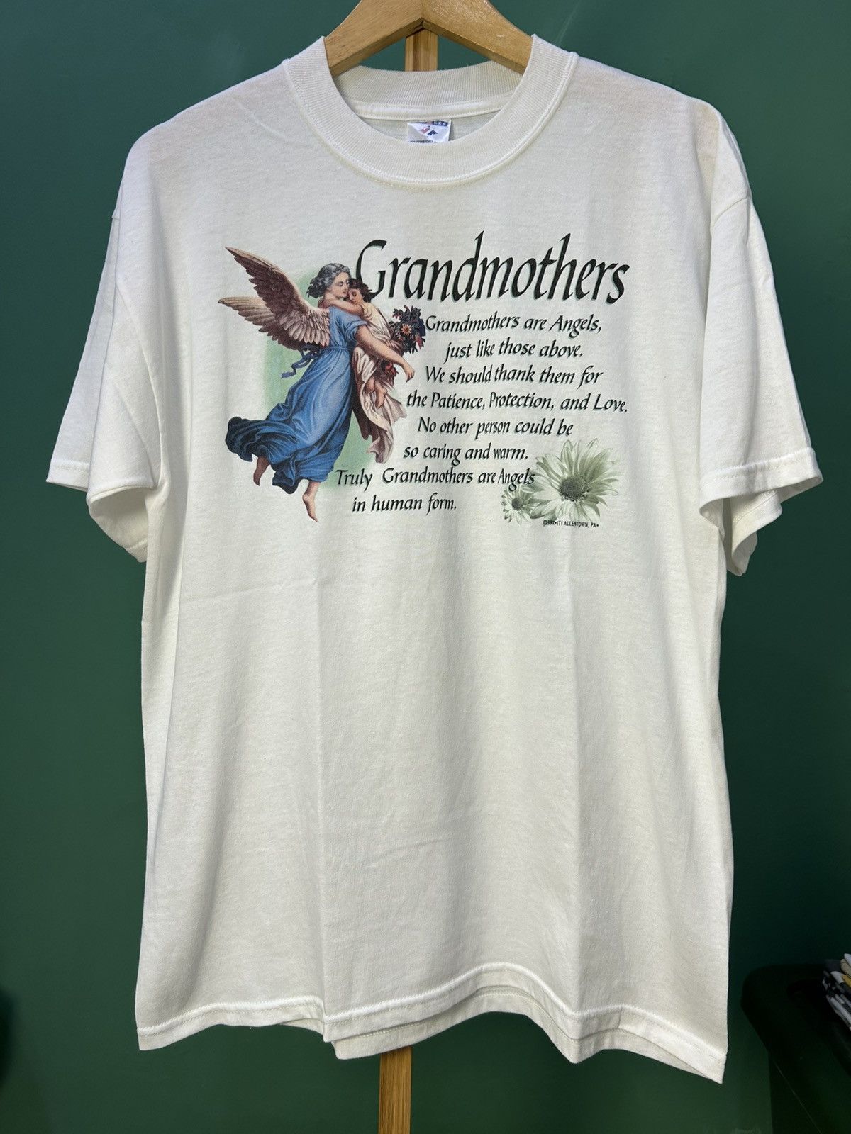 Vintage Vintage Grandmothers are Angels Size US L / EU 52-54 / 3 - 1 Thumbnail