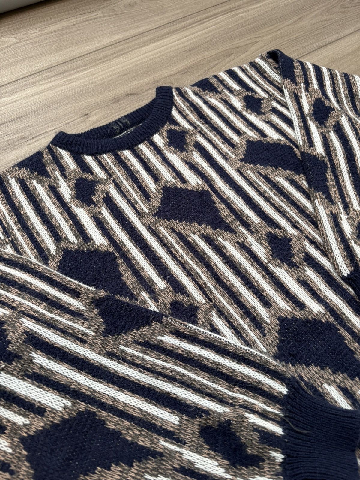 Vintage Vintage Striped Abstract Sweater Large Size US L / EU 52-54 / 3 - 2 Thumbnail