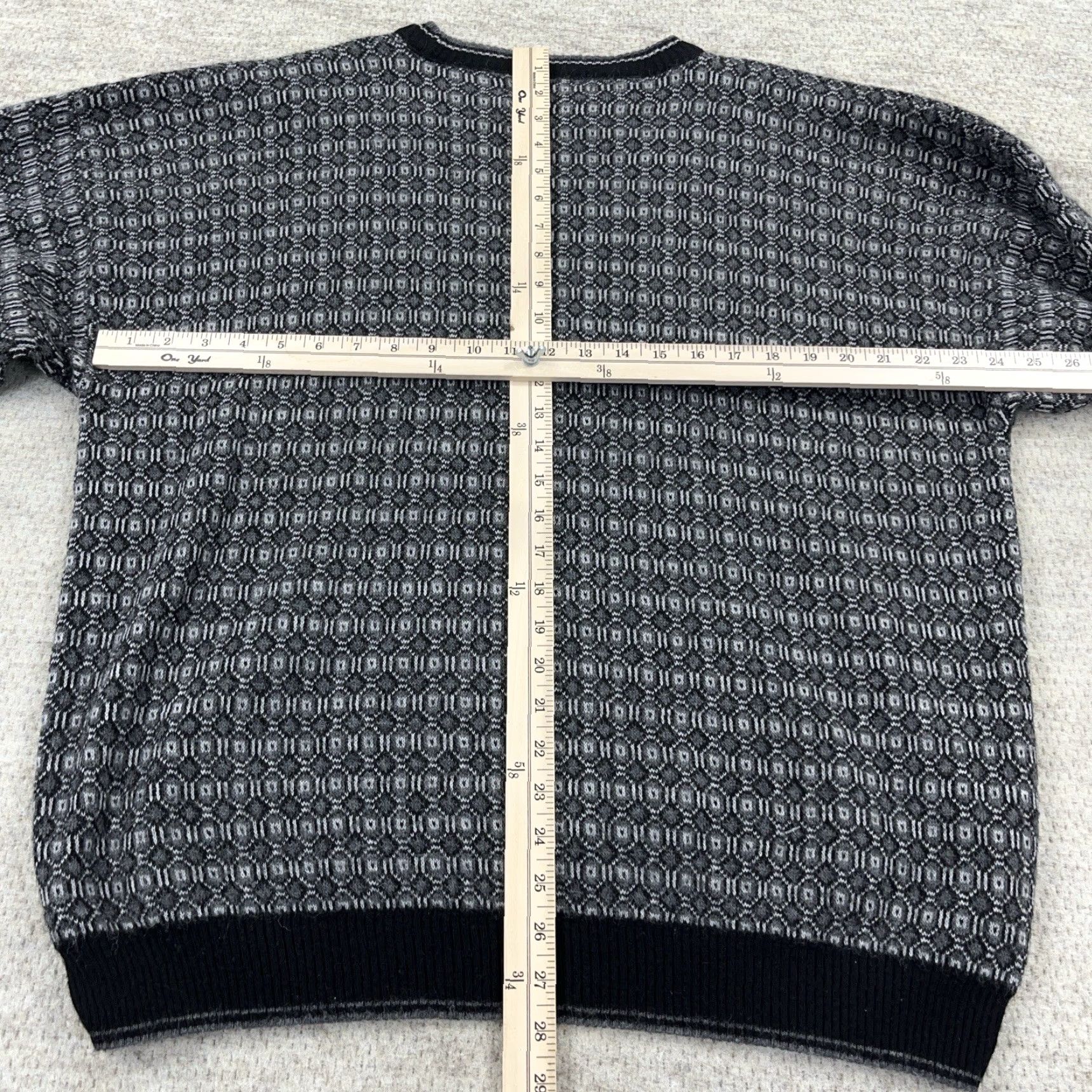 Vintage VINTAGE Grandpa Sweater Men XL Gray Wool Blend Geometric Knit 90s Y2K Cosby Hagger Pullover Crew Neck Mens Size US XL / EU 56 / 4 - 6 Thumbnail