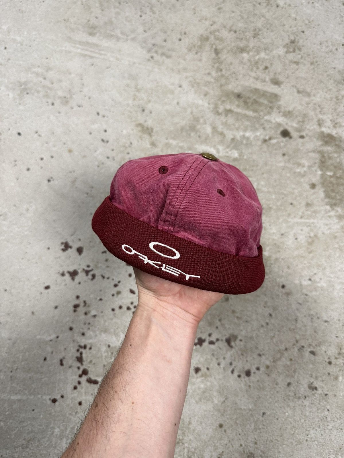 Oakley Vintage Y2K Oakley Burgundy Docker Hat rare software boot Size ONE SIZE - 1 Thumbnail
