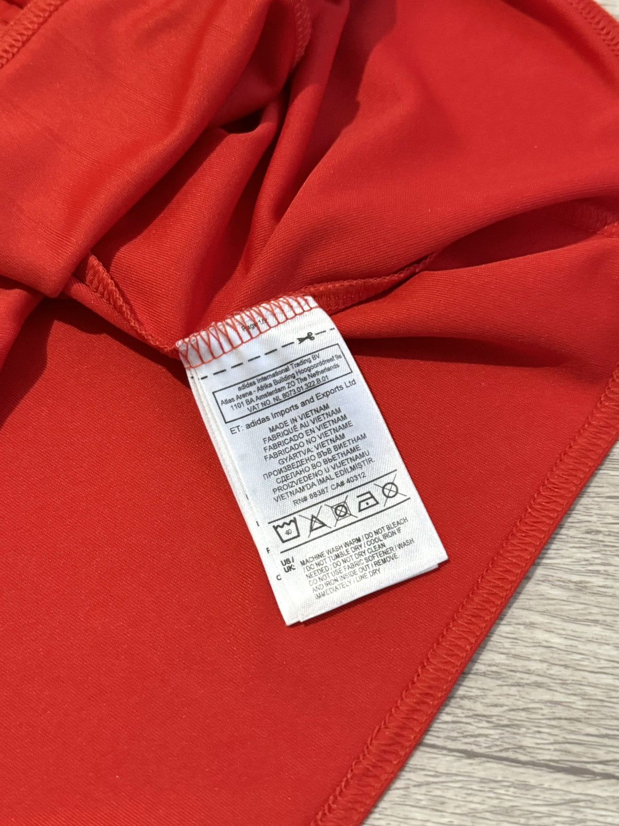 Adidas 🔷Adidas Wales 2016/17 Soccer jersey🔷 Size US M / EU 48-50 / 2 - 6 Thumbnail