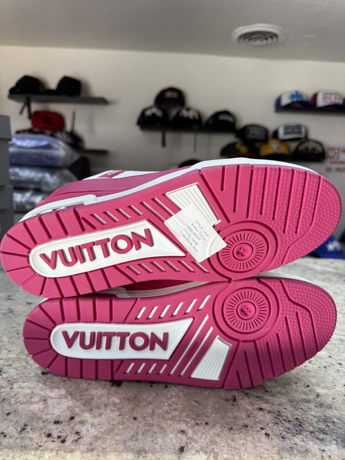 Louis Vuitton Louis Vuitton Pink Trainers Size US 9 / EU 42 - 6 Thumbnail