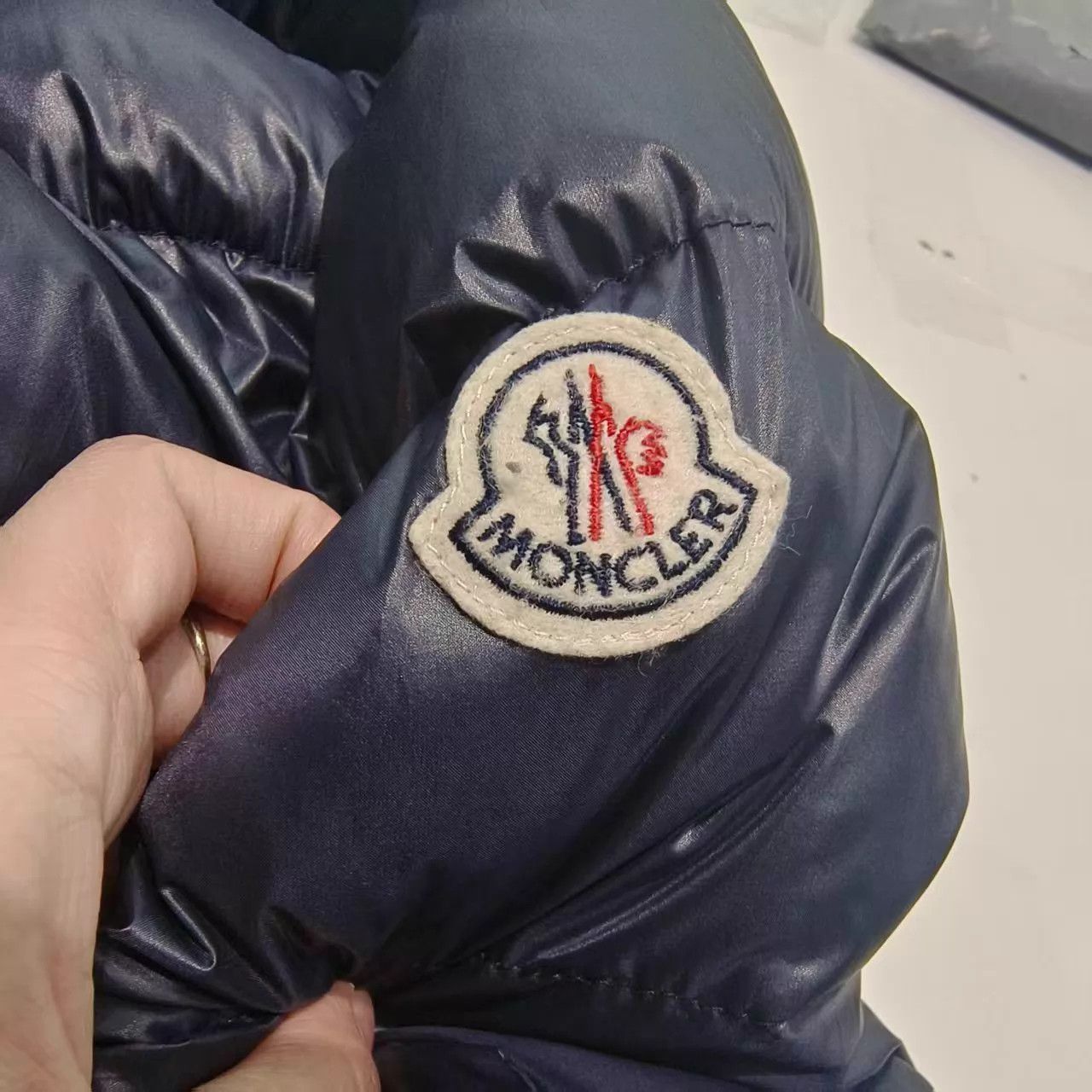 Moncler Moncler suyen puffer jacket navy blue size 1 Size S / US 4 / IT 40 - 5 Thumbnail