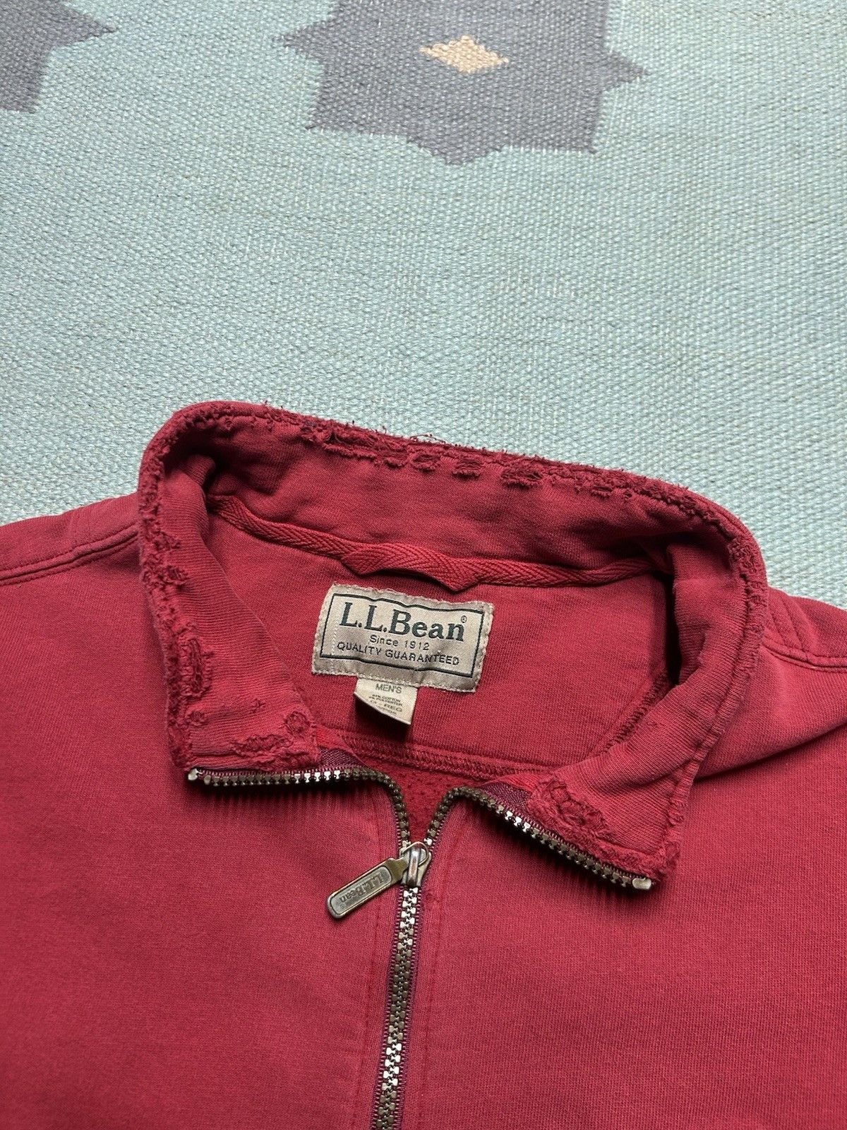 Vintage Vtg LL Bean collared sweatshirt distressed mostly cotton L Size US L / EU 52-54 / 3 - 5 Thumbnail